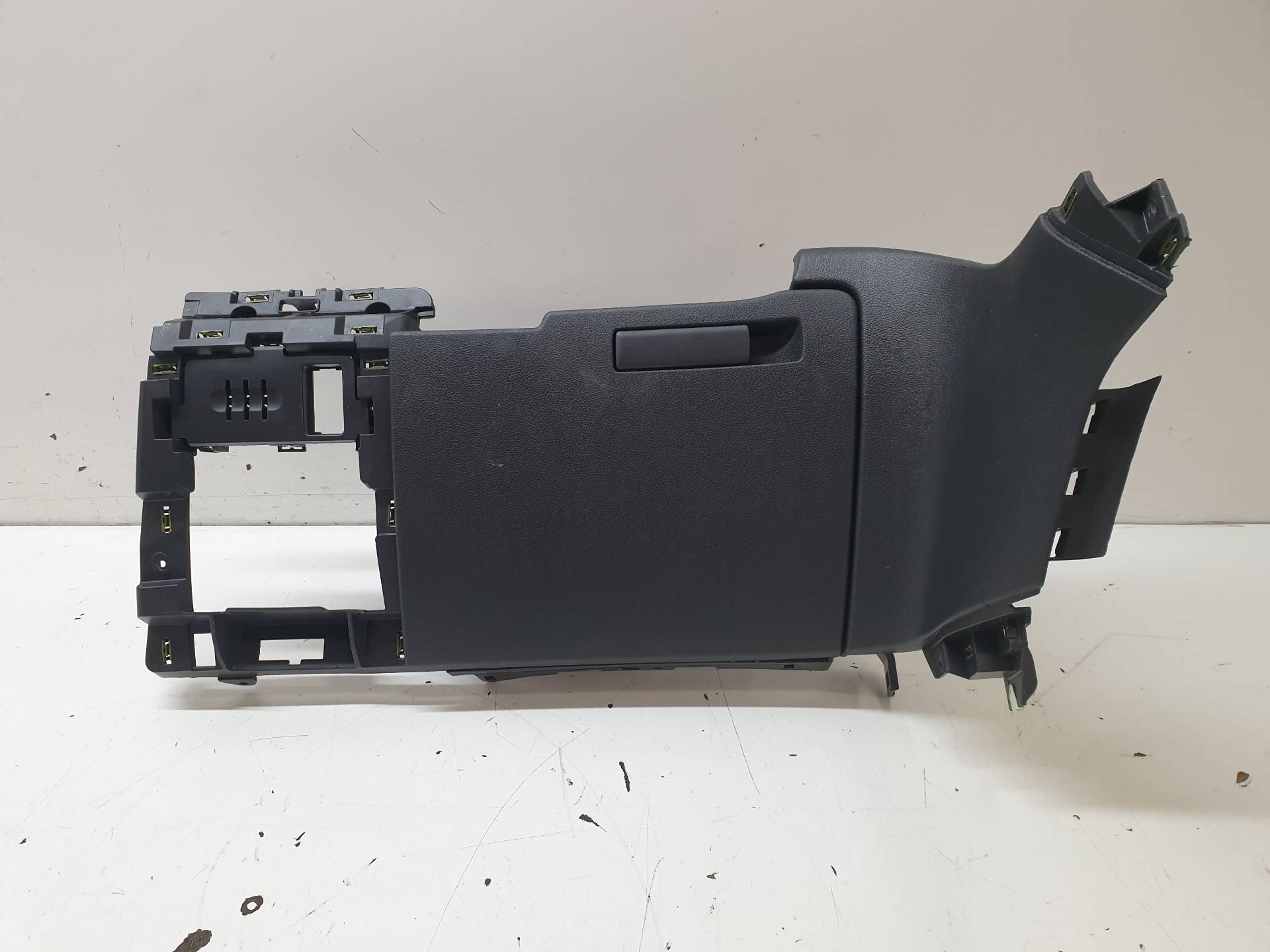 PEUGEOT 5008 1 generation (2009-2016) Glove Box 9685168577 25568903