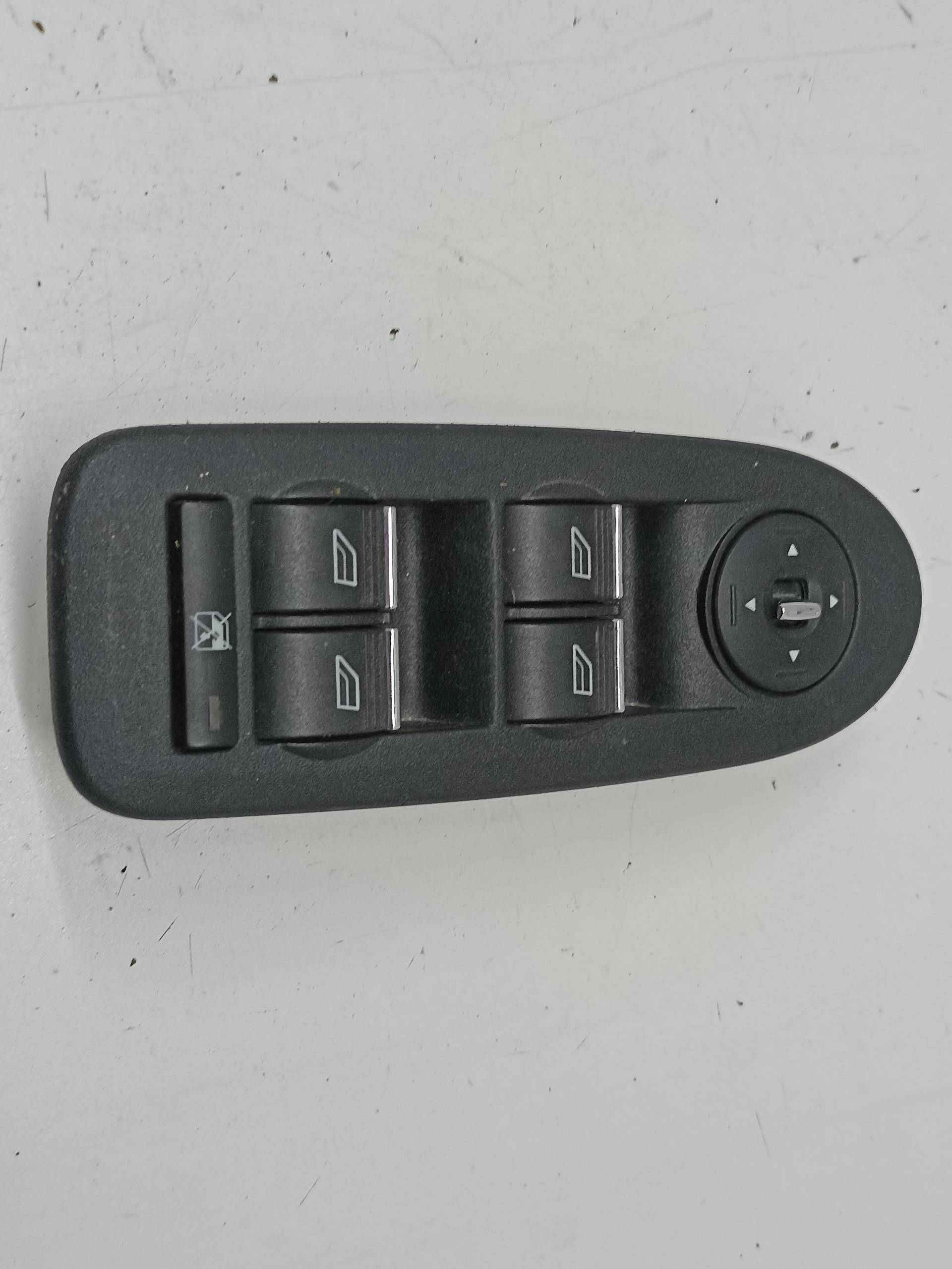 FORD Kuga 2 generation (2013-2020) Front Left Door Window Switch 8M5T14A132AC 24334476