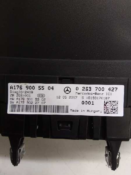 MERCEDES-BENZ A-Class W176 (2012-2018) Spidometras (Prietaisų skydelis) A1769005504 24320435