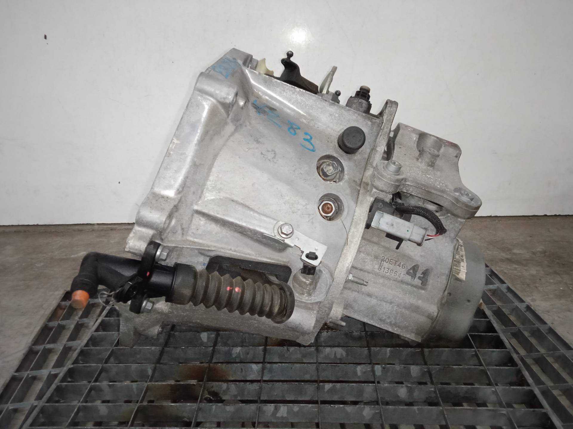 PEUGEOT 208 Peugeot 208 (2012-2015) Gearbox 20ET46 24326641