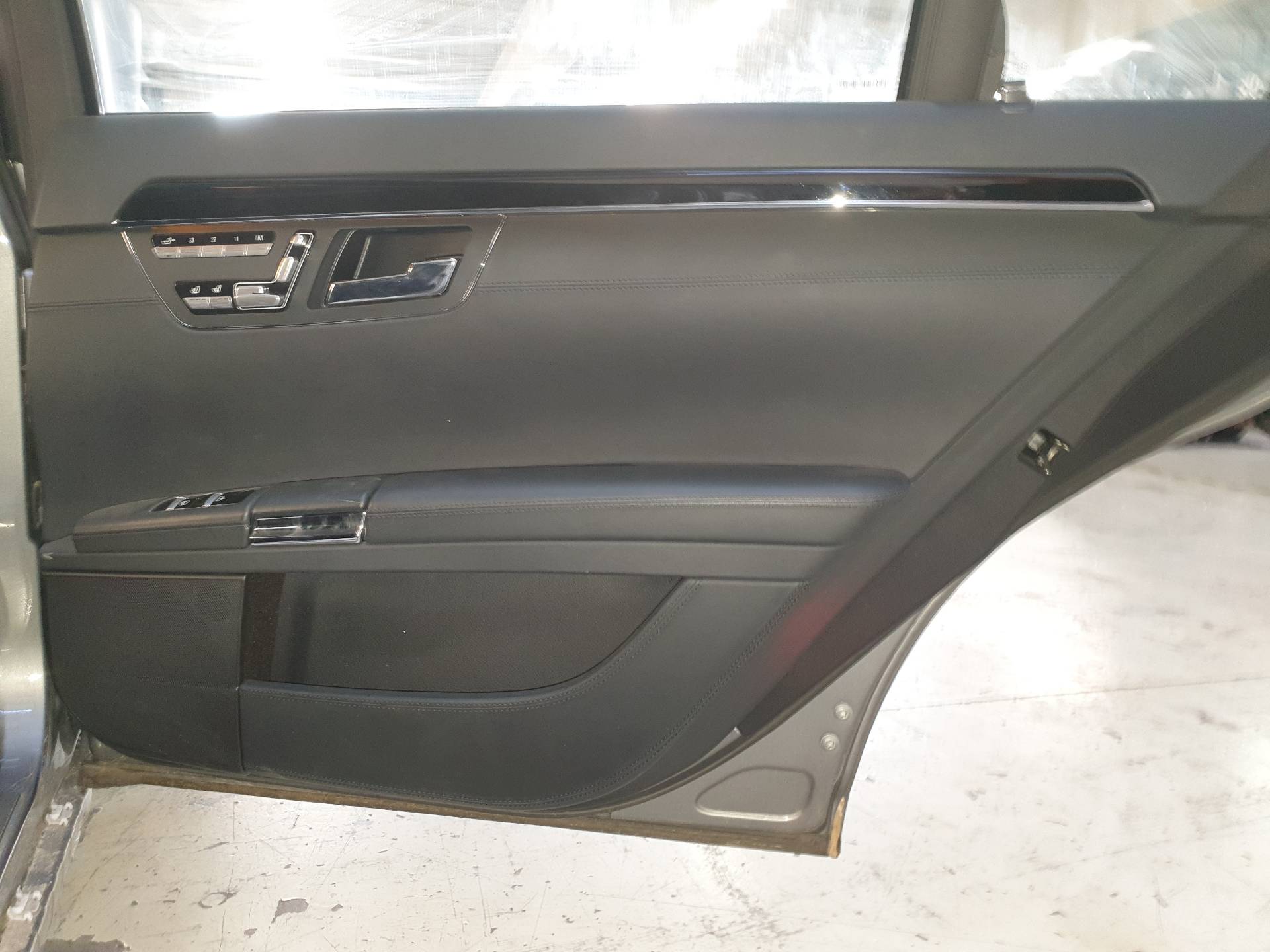 MERCEDES-BENZ S-Class W221 (2005-2013) Lève-vitre de porte arrière droite A2217300246 24340144