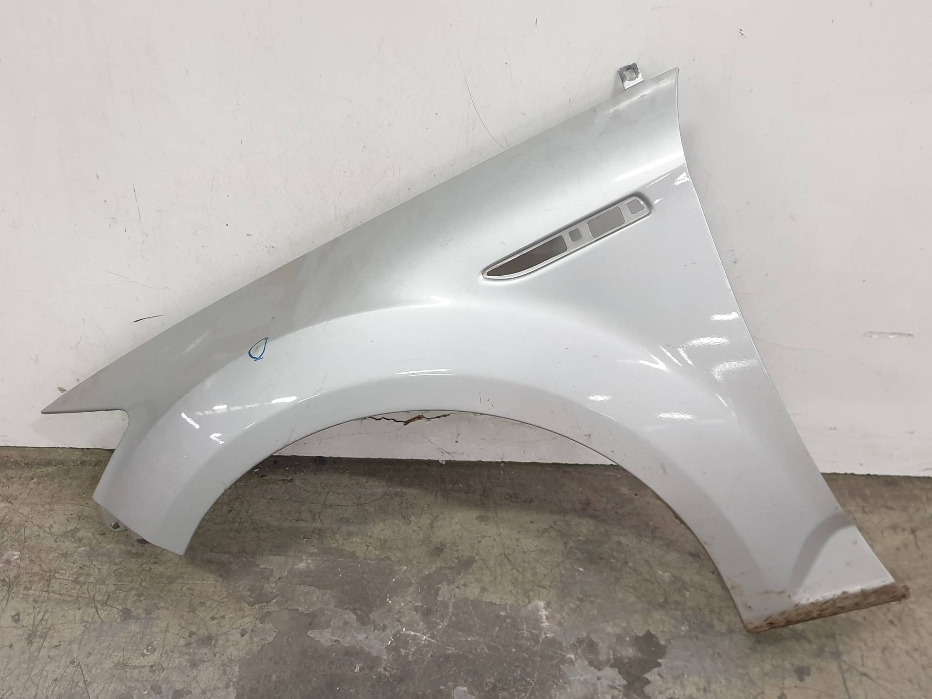 FORD Mondeo 4 generation (2007-2015) Front Right Fender 1702313 25443126