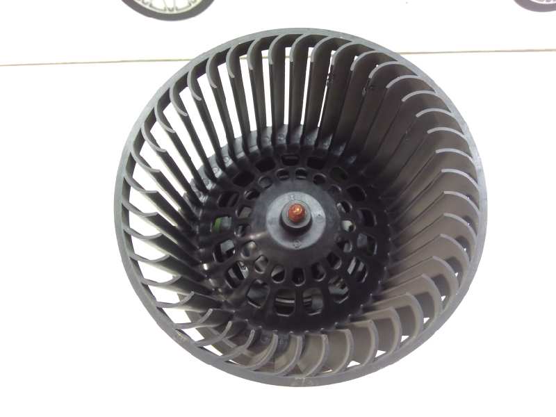 PEUGEOT 208 Peugeot 208 (2012-2015) Fűtésventilátor 5870863 24319488