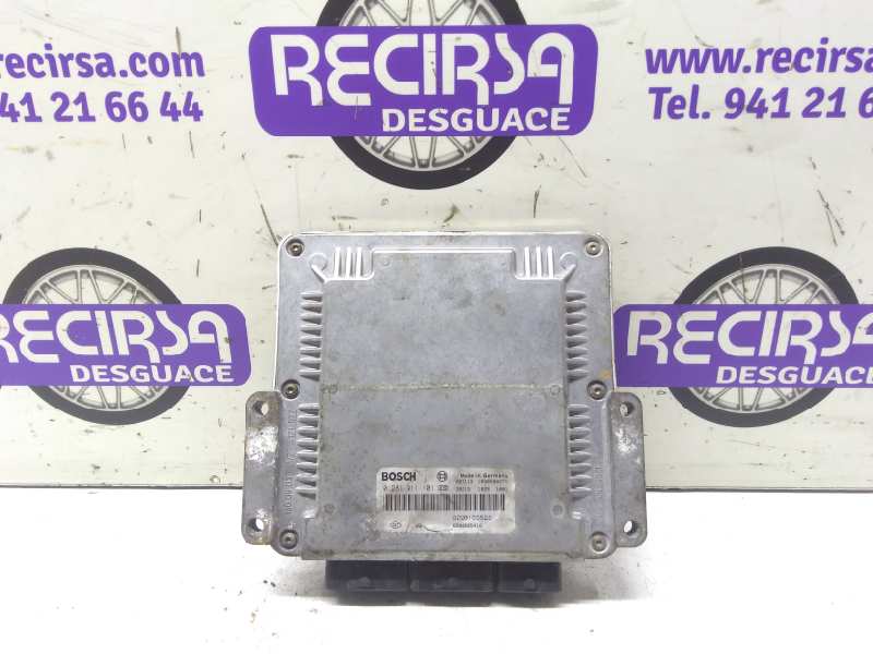 RENAULT Блок керування двигуном ECU 8200163528 24322752