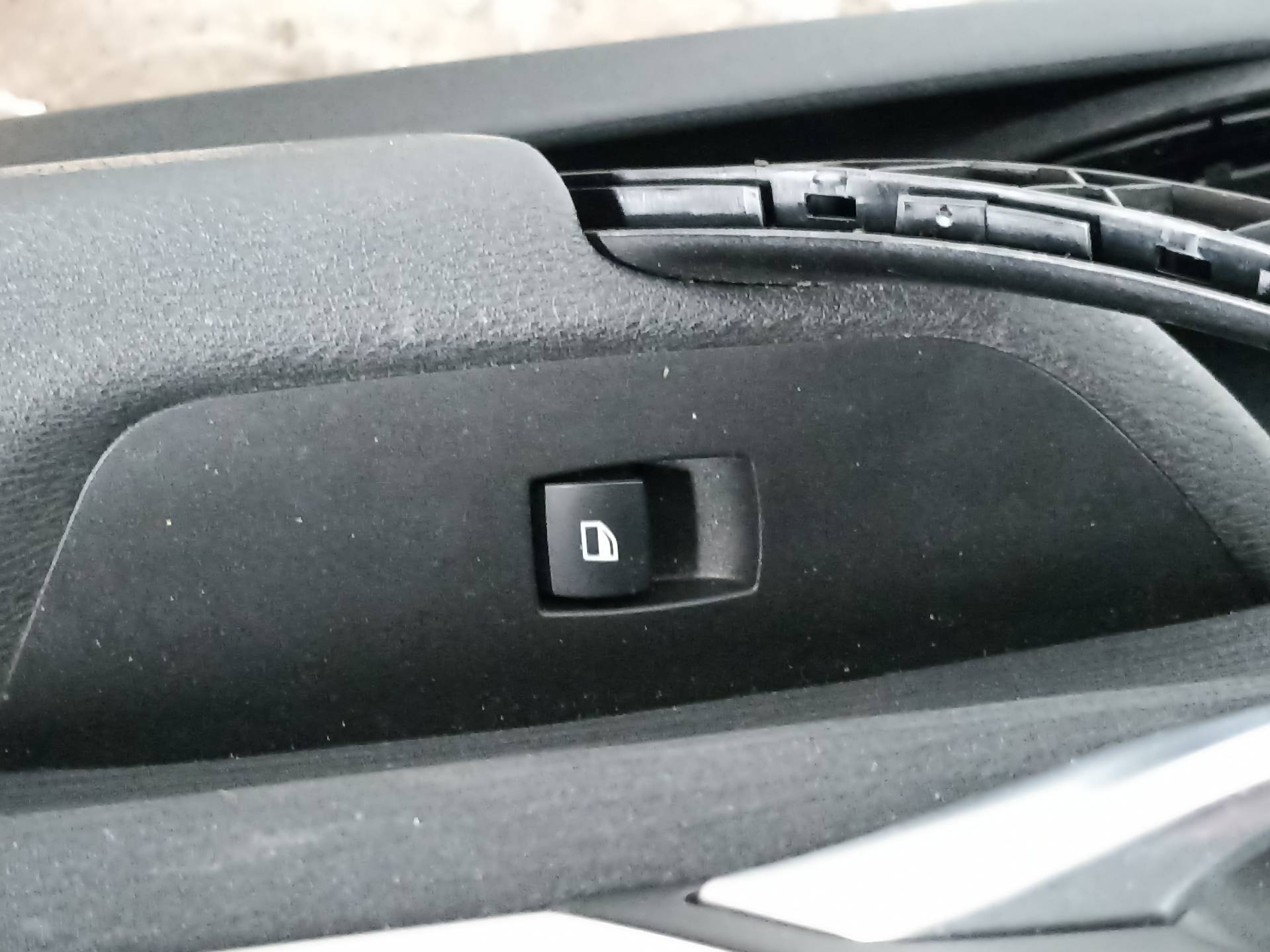 BMW X1 E84 (2009-2015) Кнопка стеклоподъемника передней правой двери 61316935534 24332211