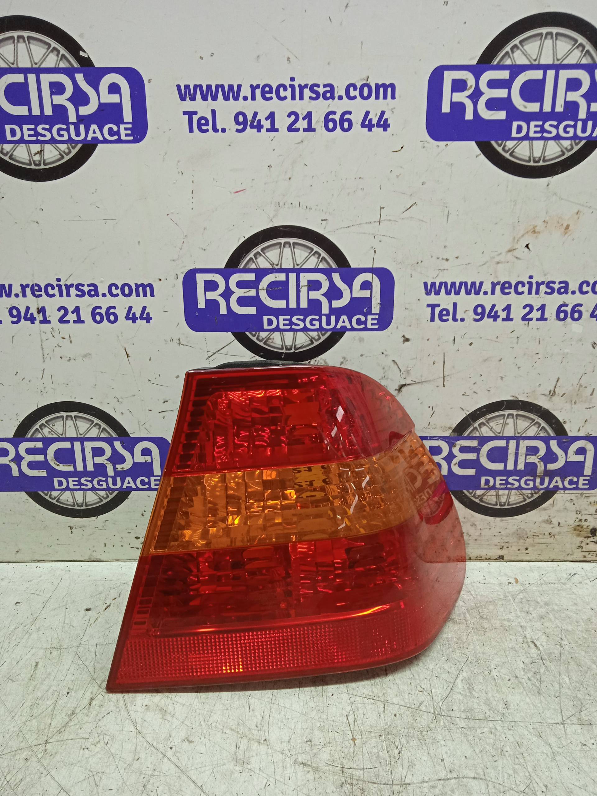 RENAULT 3 Series E46 (1997-2006) Rear Right Taillight Lamp 6907934 24328826