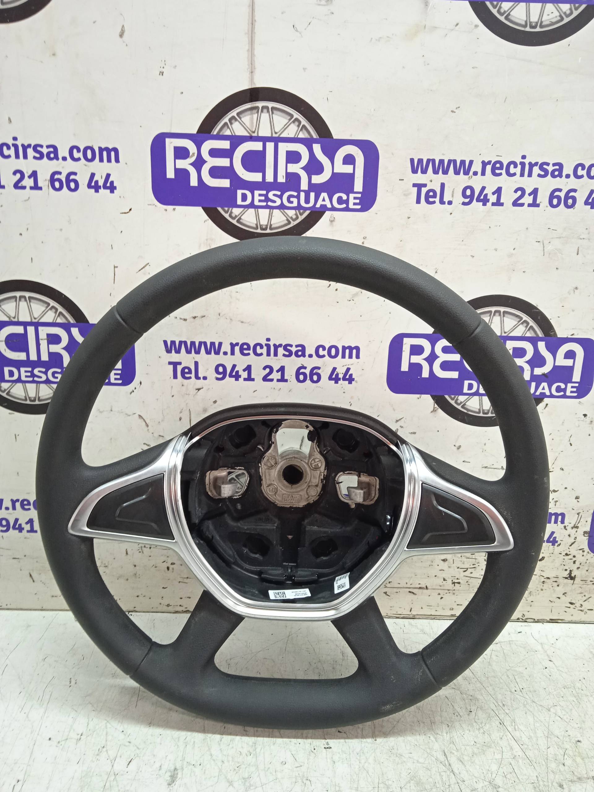 DACIA Duster 1 generation (2010-2017) Руль 484001085R 24327376