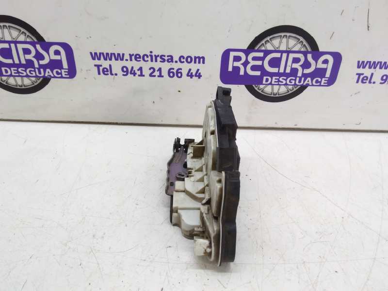 SEAT Ibiza 4 generation (2008-2017) Front Left Door Lock 5N1837015F 24319469