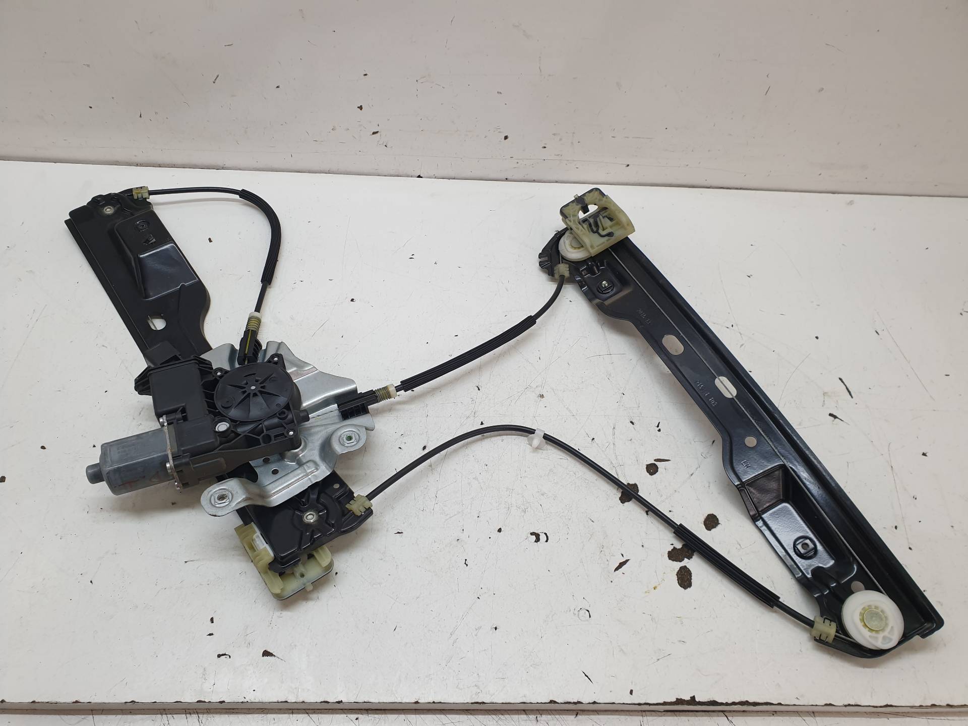 OPEL Astra J (2009-2020) Regulator de geam ușă stânga față 20951581 25428023