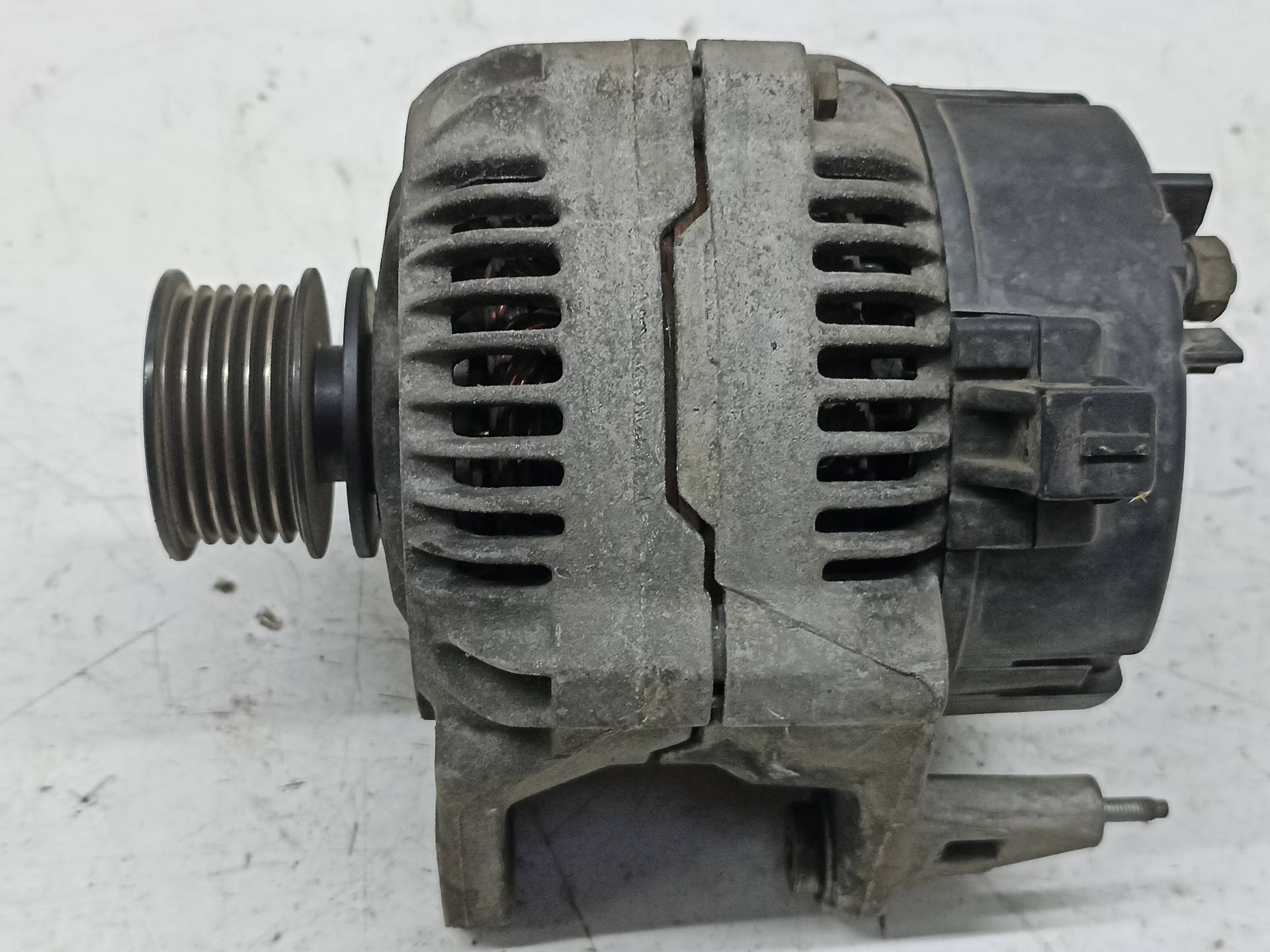 BMW M5 E28 (1984-1988) Alternator 028903025H 25425067