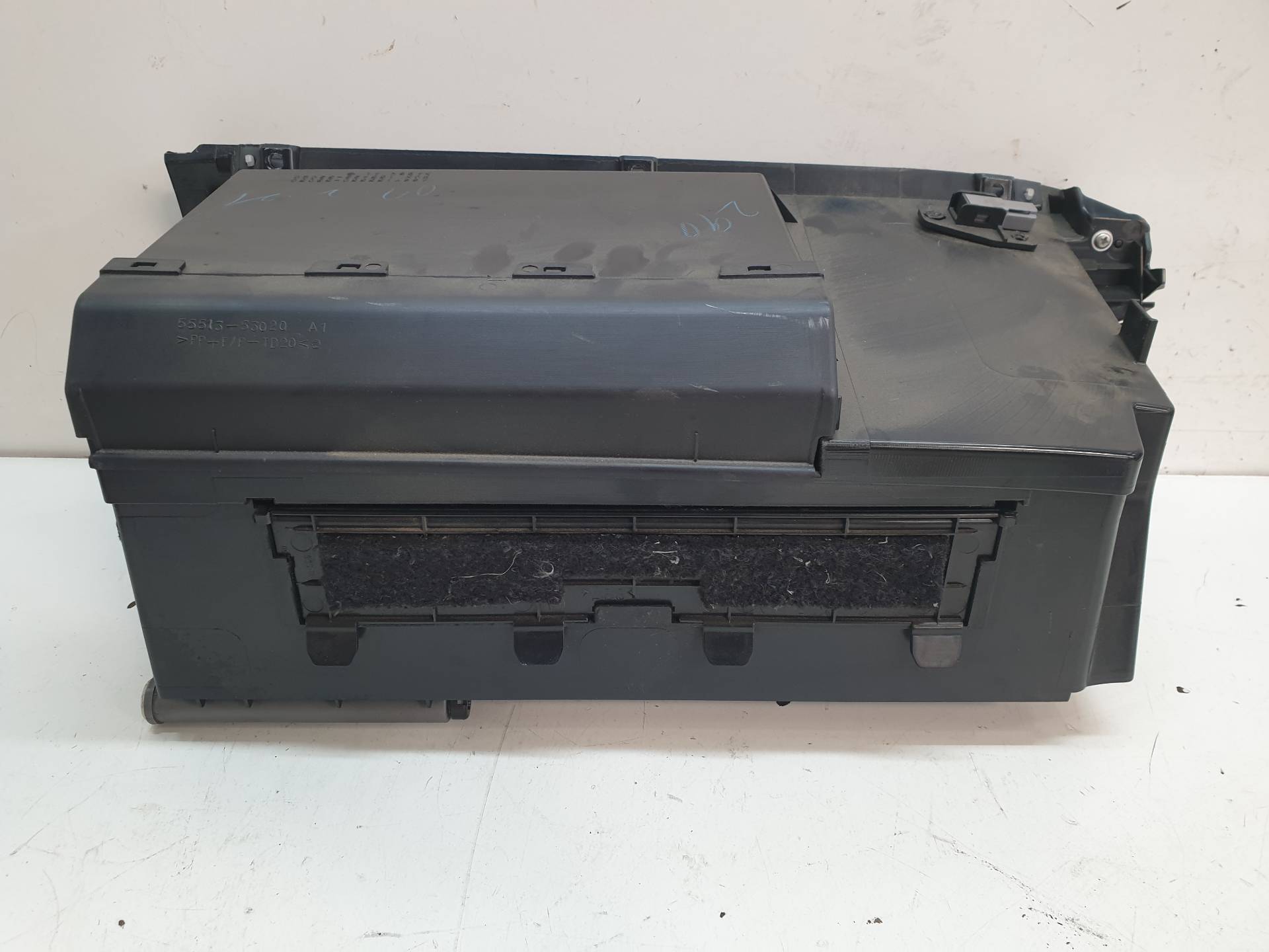 LEXUS IS XE20 (2005-2013) Glove Box 5555053050 25569888