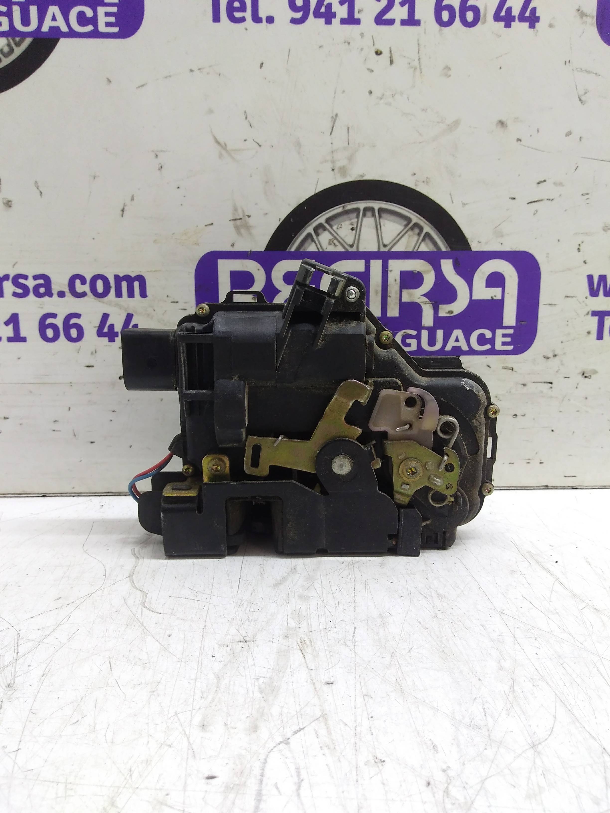 NISSAN Toledo 2 generation (1999-2006) Front Right Door Lock 330064579126,126 24315480