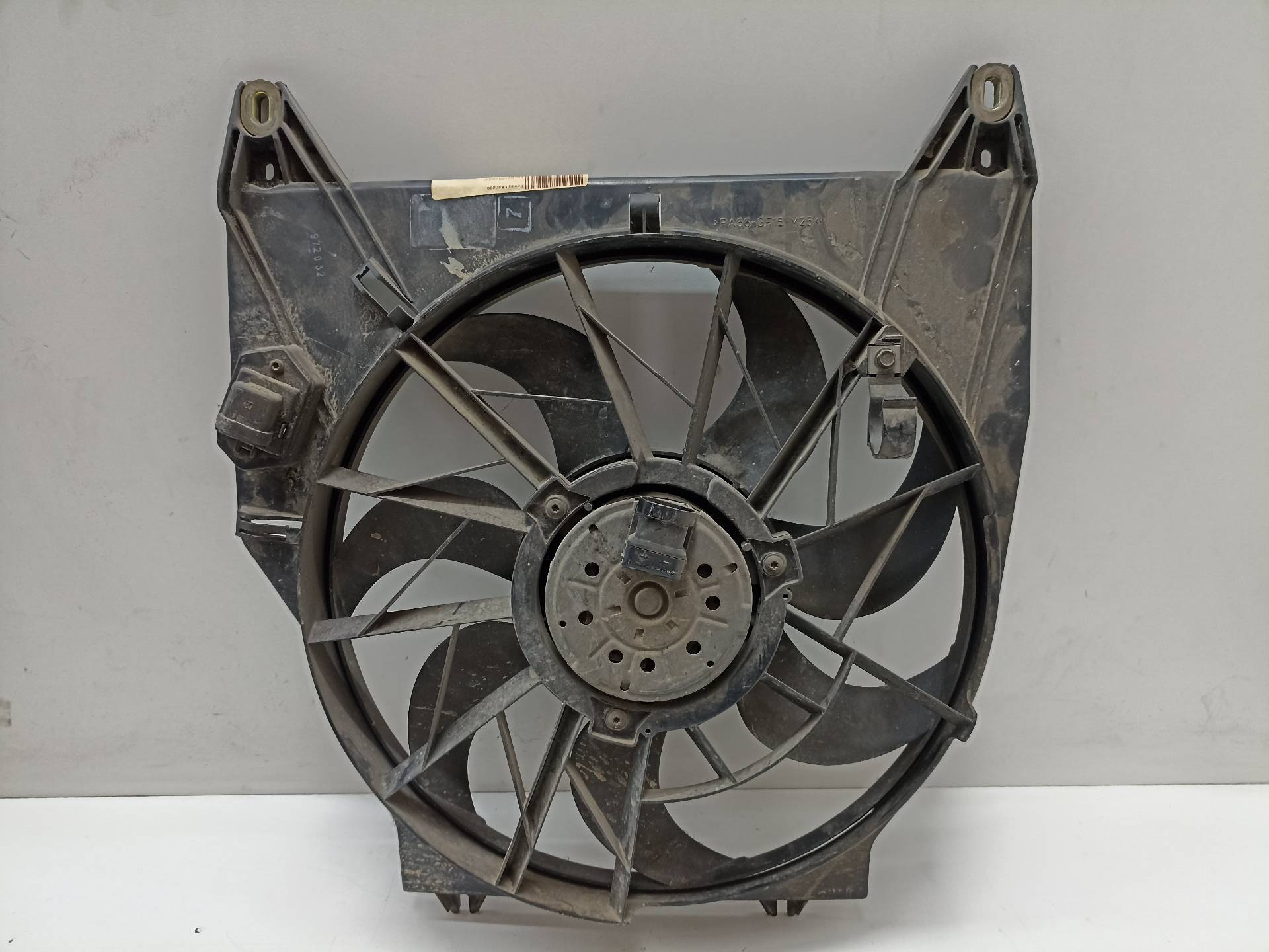 ASTON MARTIN Kangoo 1 generation (1998-2009) Diffuser Fan 3135103385 24314083