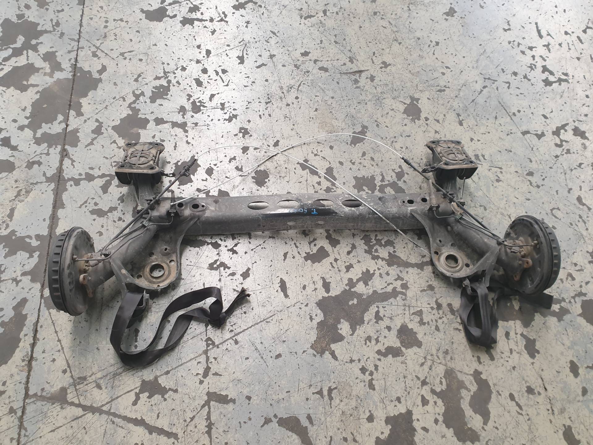 SEAT Arona 1 generation (2017-2024) Rear Axle 2Q0501053CM 25570430