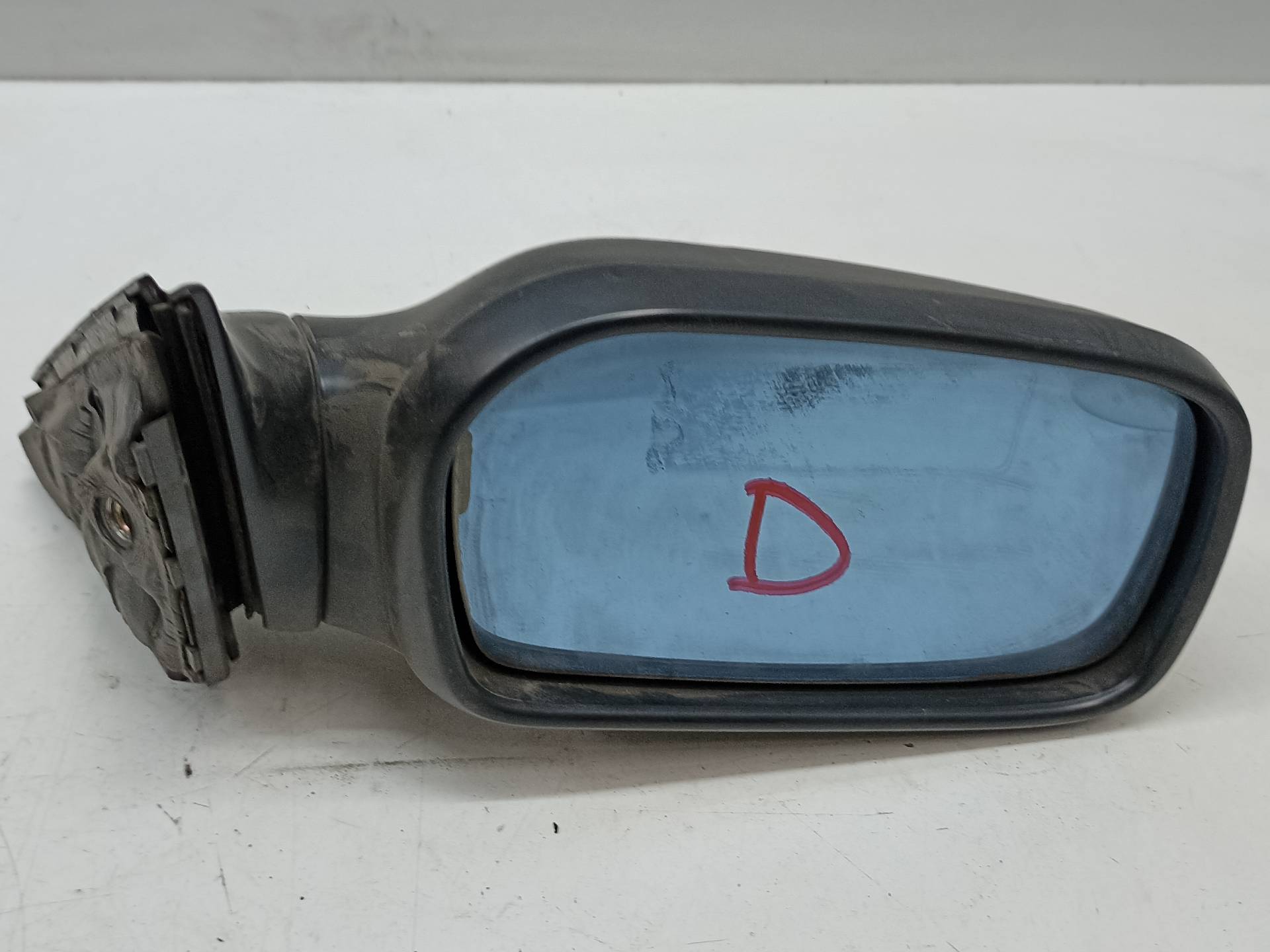 AUDI 100 4A/C4 (1990-1994) Right Side Wing Mirror 240563172 24310892