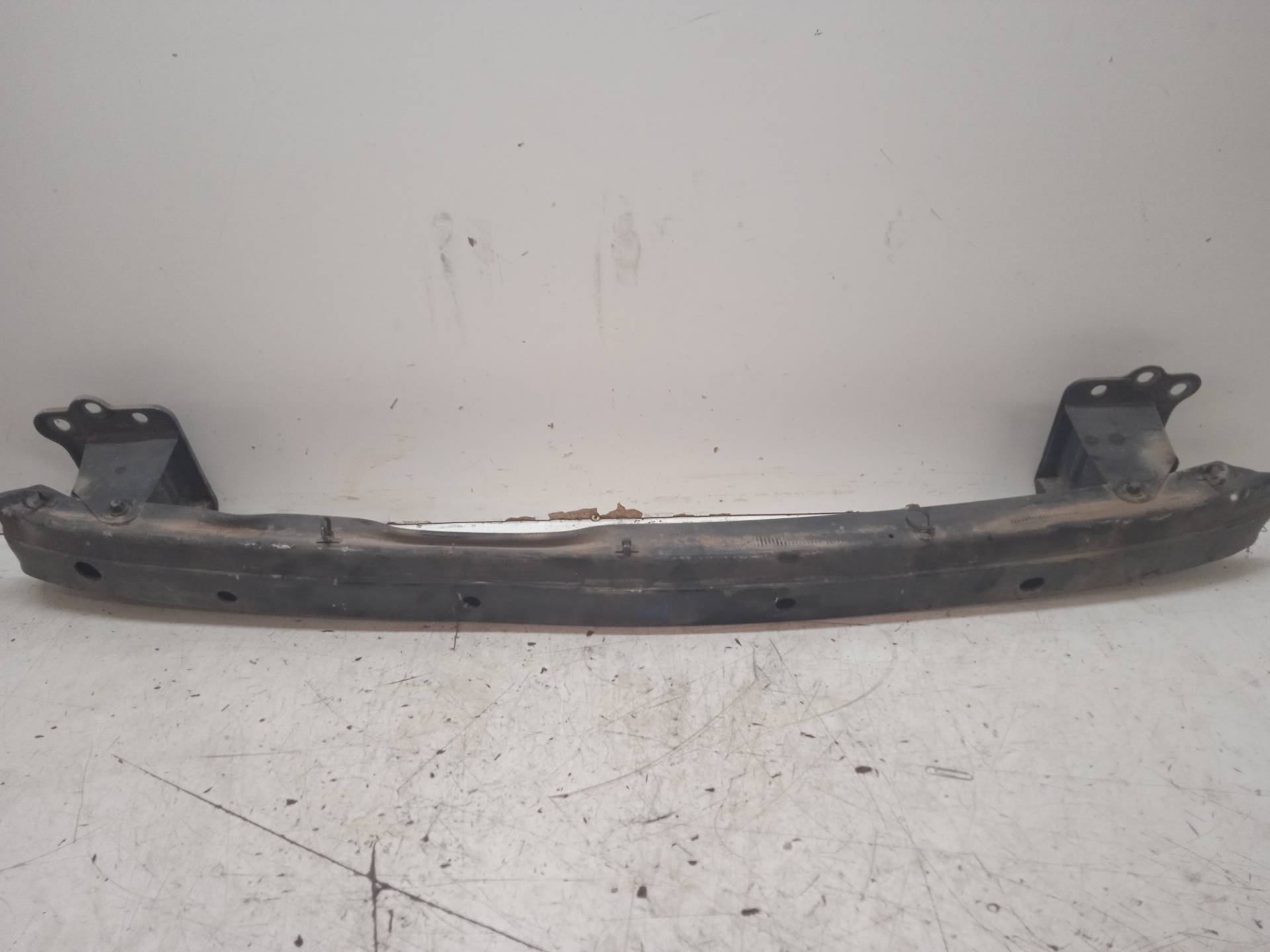 OPEL Corsa C (2000-2006) Усилитель переднего бампера 24334131