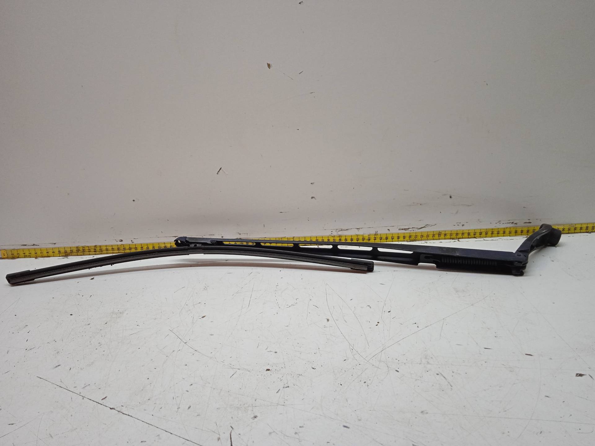 CITROËN C5 2 generation (2008-2017) Front Wiper Arms 24331041