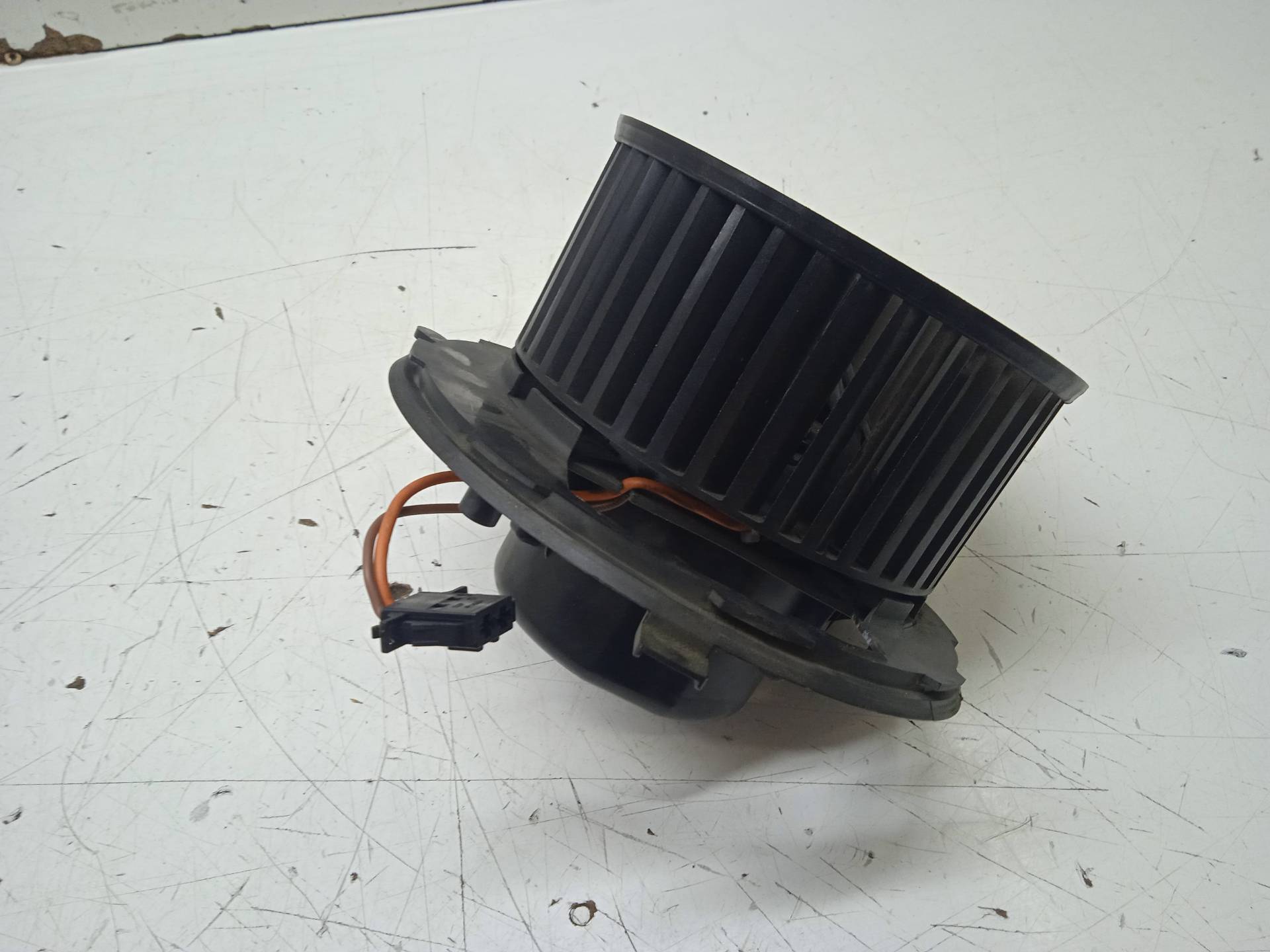 CHEVROLET Golf 6 generation (2008-2015) Heater Blower Fan 3C1820015N 24334239