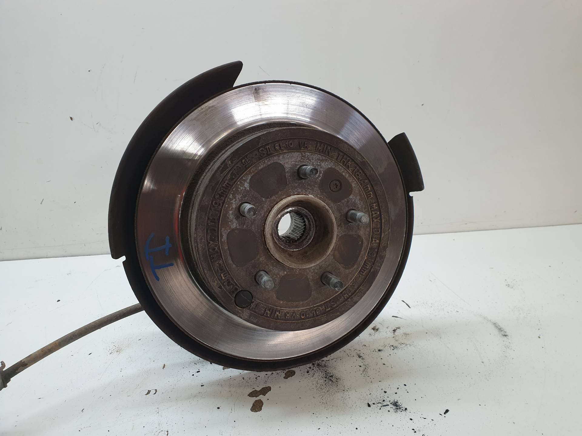 MITSUBISHI Rear Left Wheel Hub 96626433 25567326