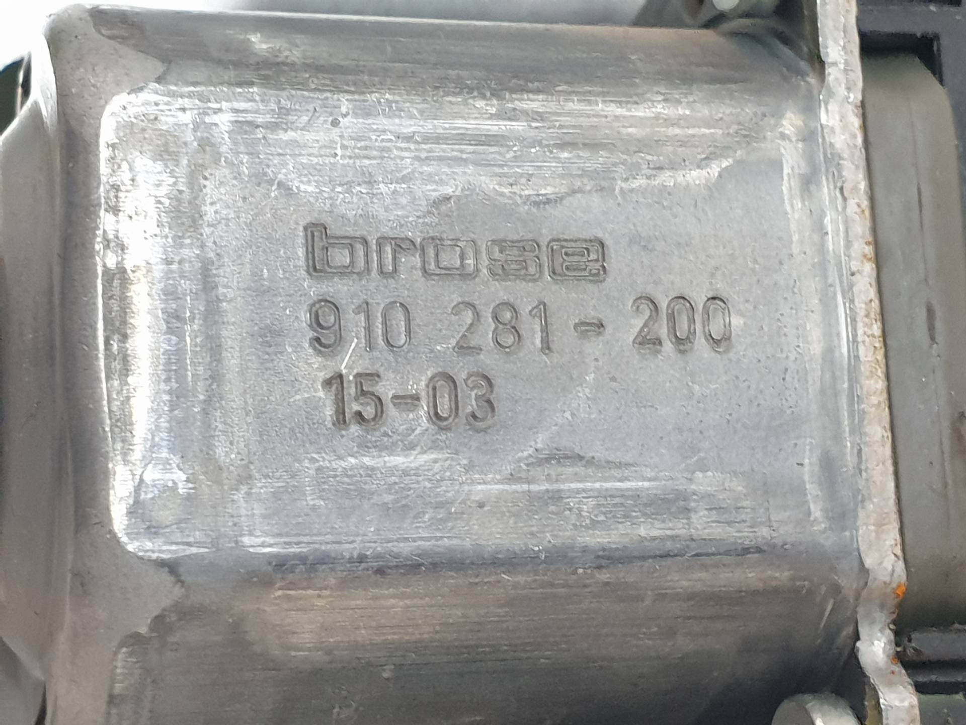 OPEL Astra J (2009-2020) Ridicator geam ușă dreapta spate 13350761 25428038