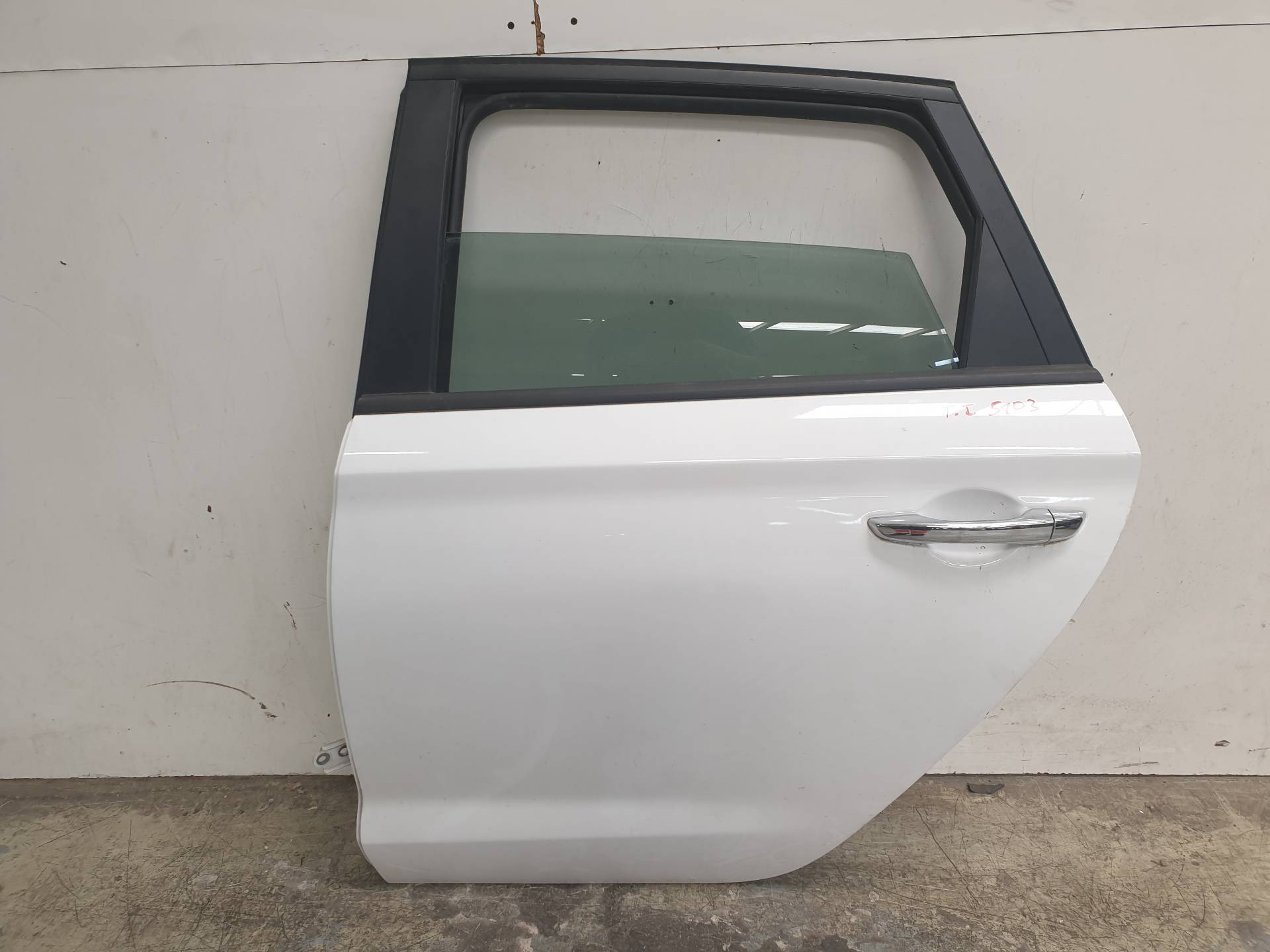 HYUNDAI i30 PD ( 3 generation) (2017-2024) Rear Left Door 77003G4000 25570484