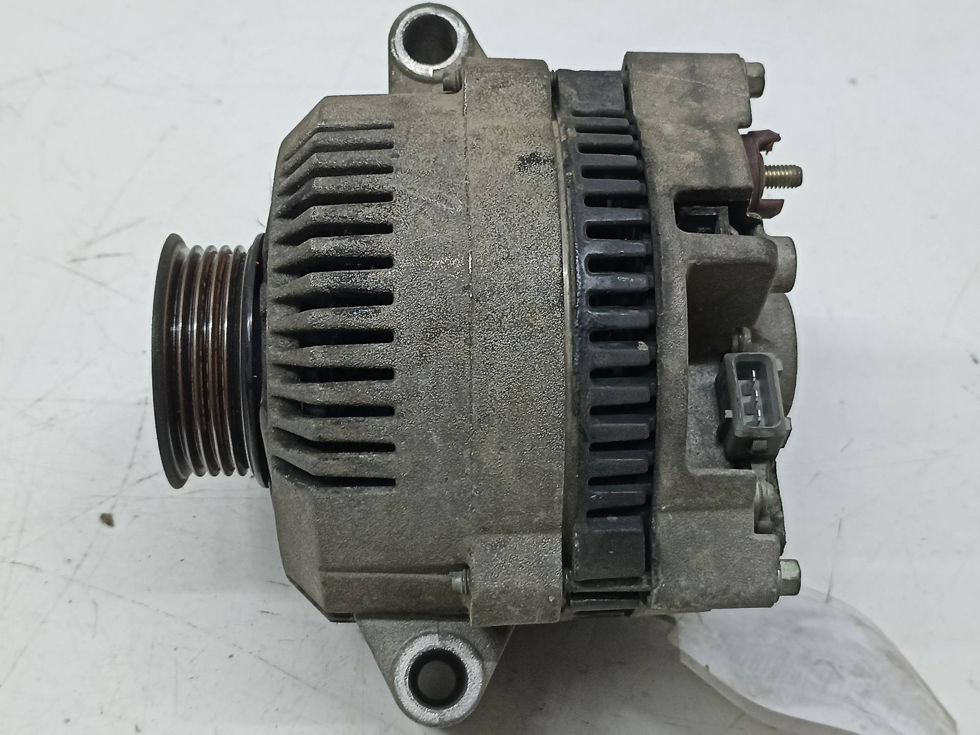 ROVER Mondeo 2 generation (1996-2000) Alternator F5RU10316AA 24318130