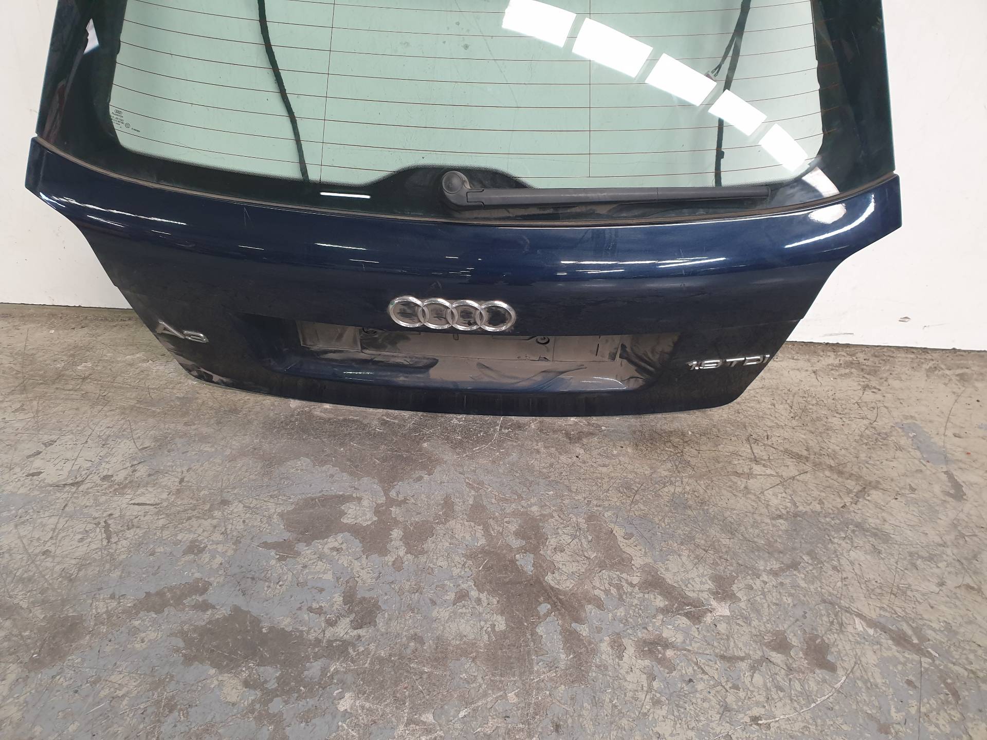 AUDI A3 8P (2003-2013) Csomagtérfedél 8P3827023AC 24341136