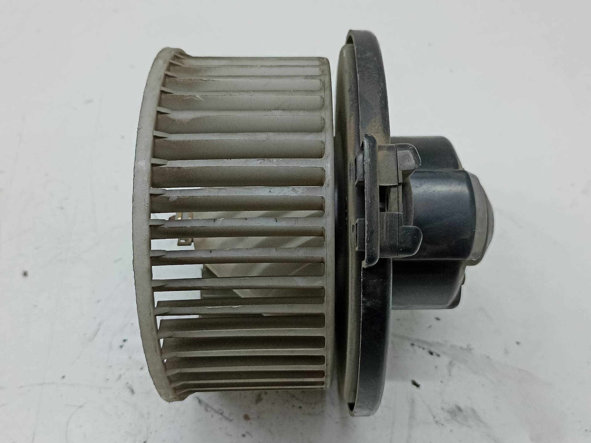 MITSUBISHI Pajero 2 generation (1991-1999) Heater Blower Fan 1940000340 24313872