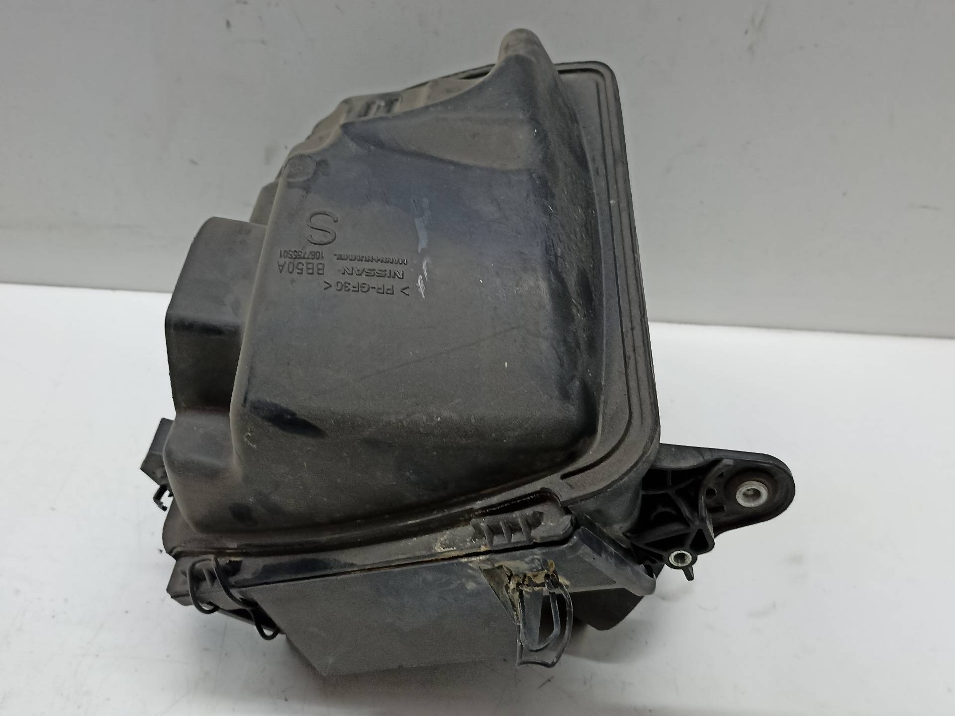 NISSAN Qashqai 1 generation (2007-2014) Egyéb motortéralkatrészek 1087755S01 24312856