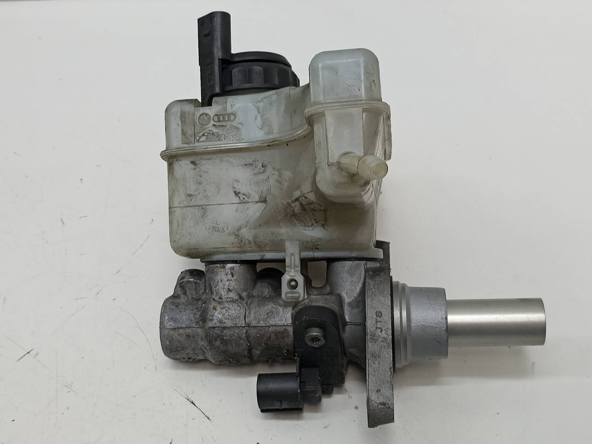 VOLKSWAGEN Tiguan 1 generation (2007-2017) Brake Cylinder 3C1614019E 24313081