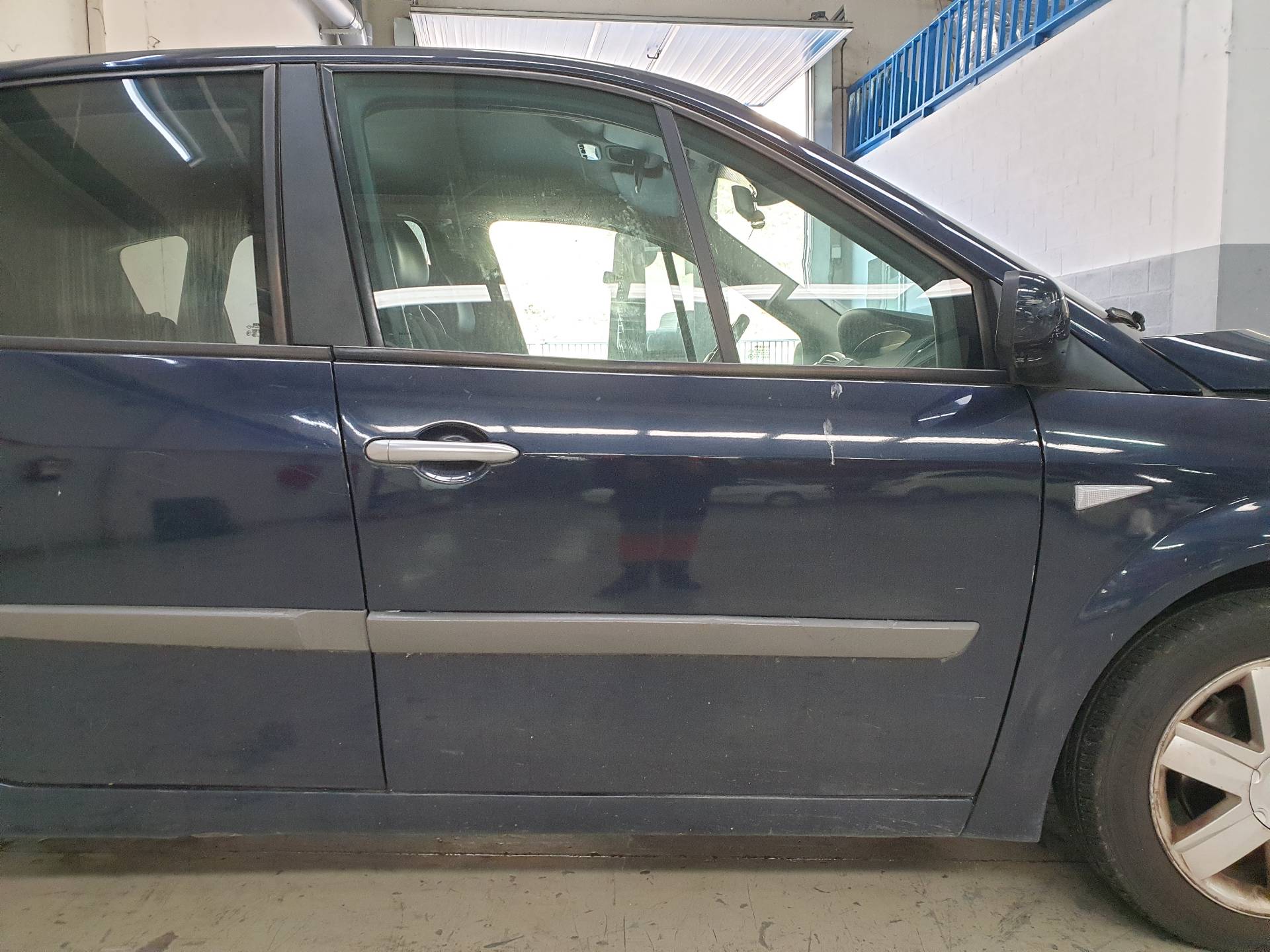 DODGE Ibiza 4 generation (2008-2017) Priekinės dešinės durys 7751477220 25567675