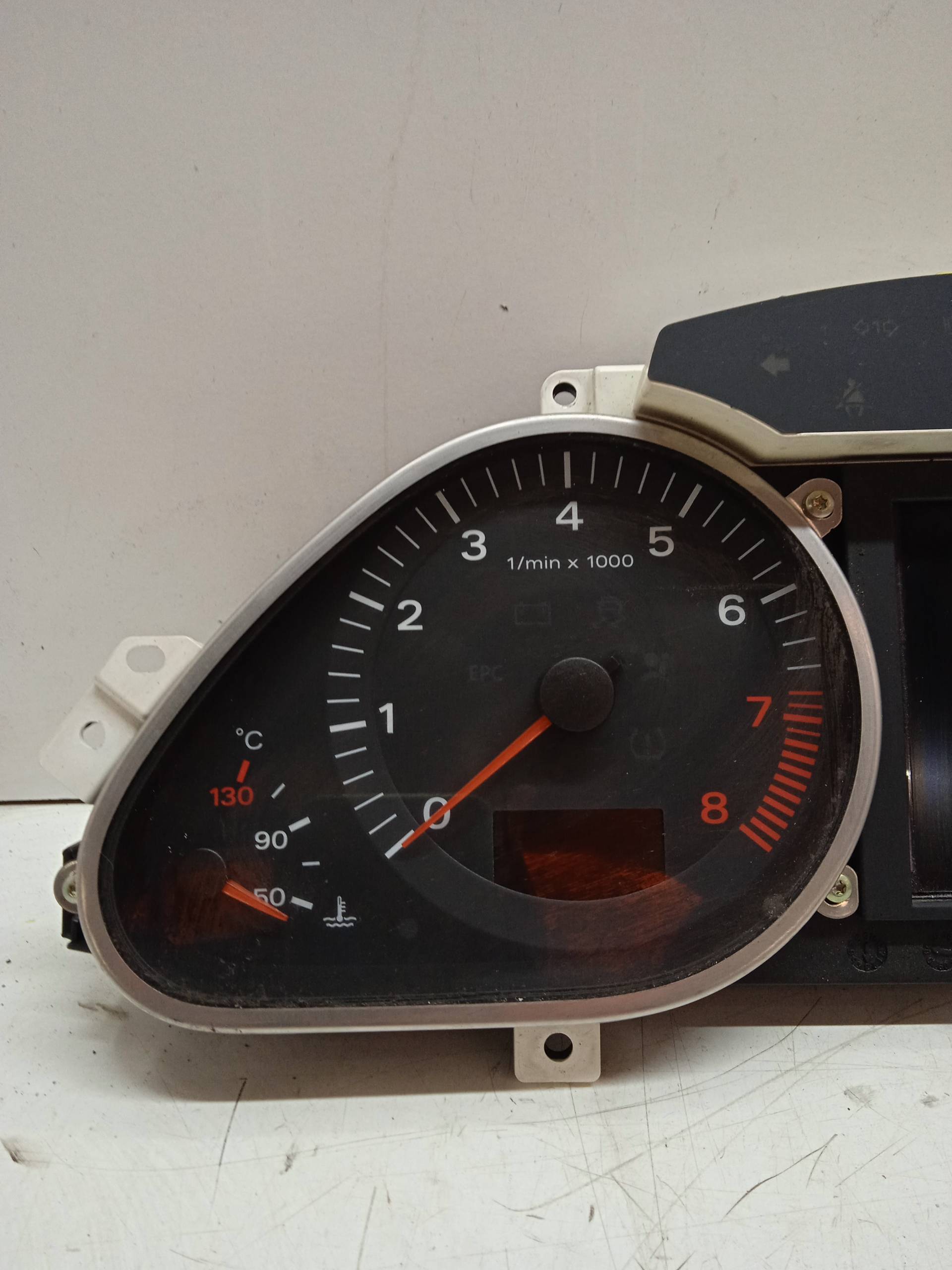 AUDI A6 C6/4F (2004-2011) Speedometer 4F0920900K 24331829