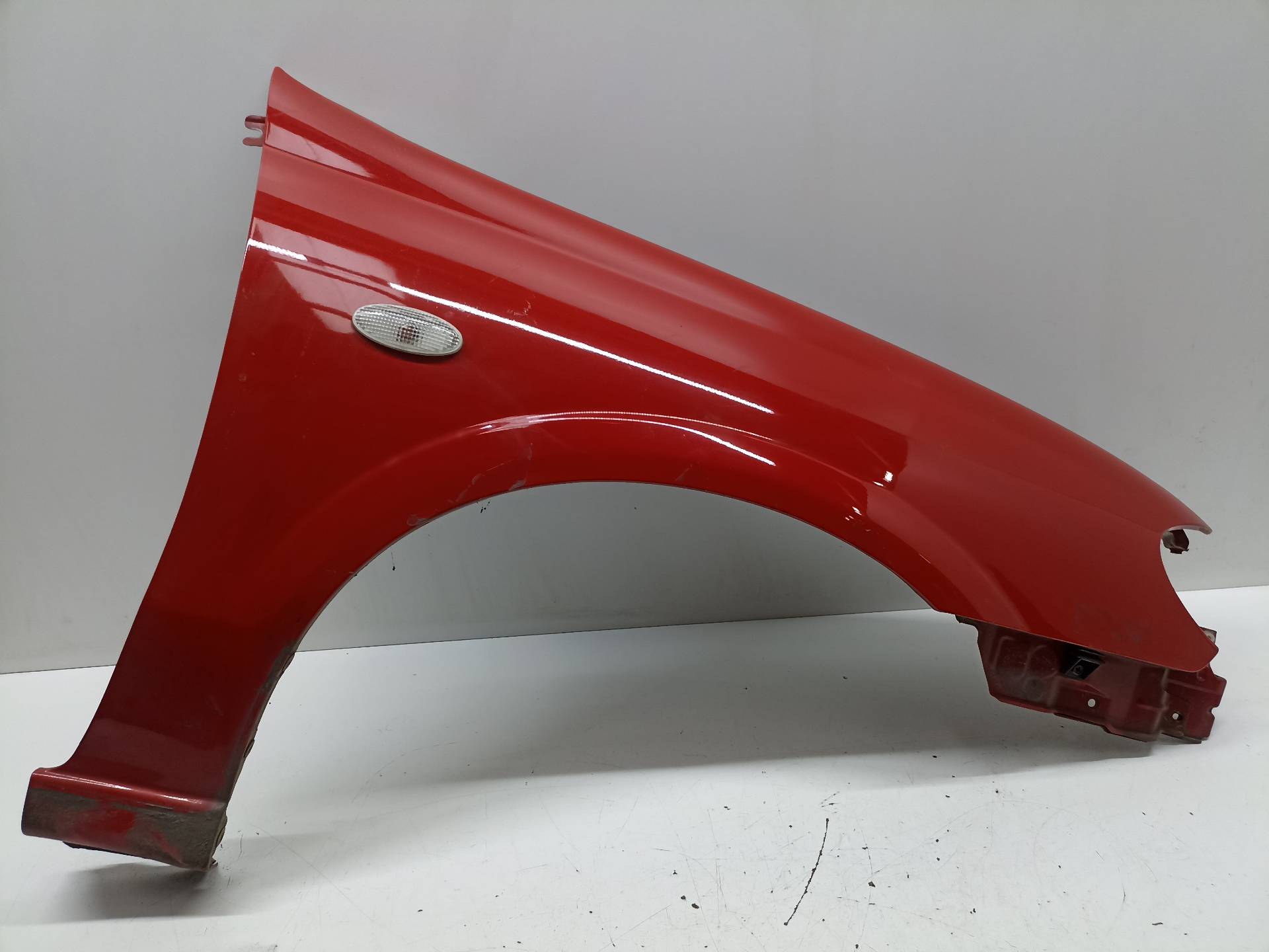 NISSAN Almera N16 (2000-2006) Front Right Fender 335452433100,100 24315689