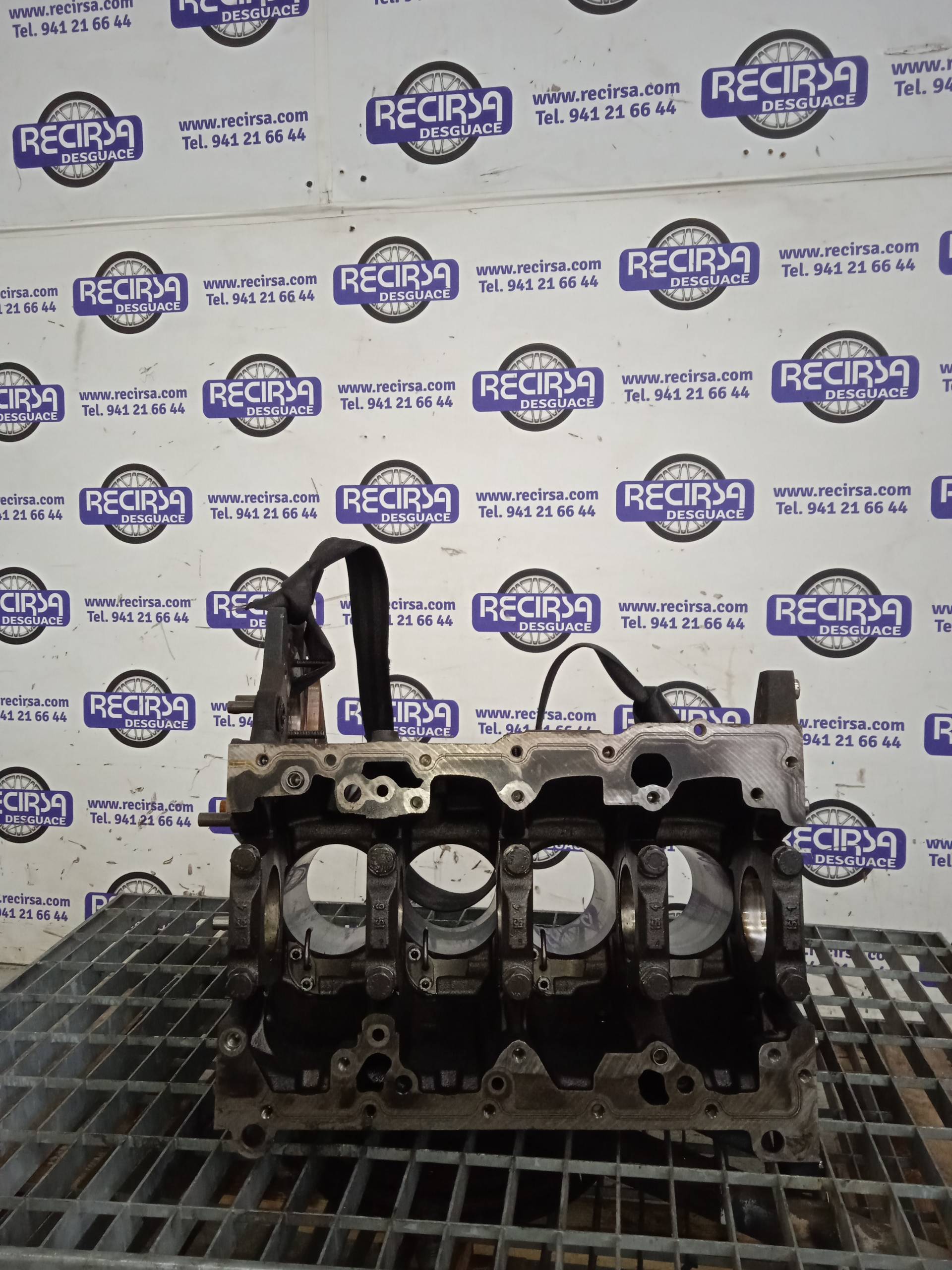 RENAULT 3 Series E46 (1997-2006) Engine Block 7783060A 24317108