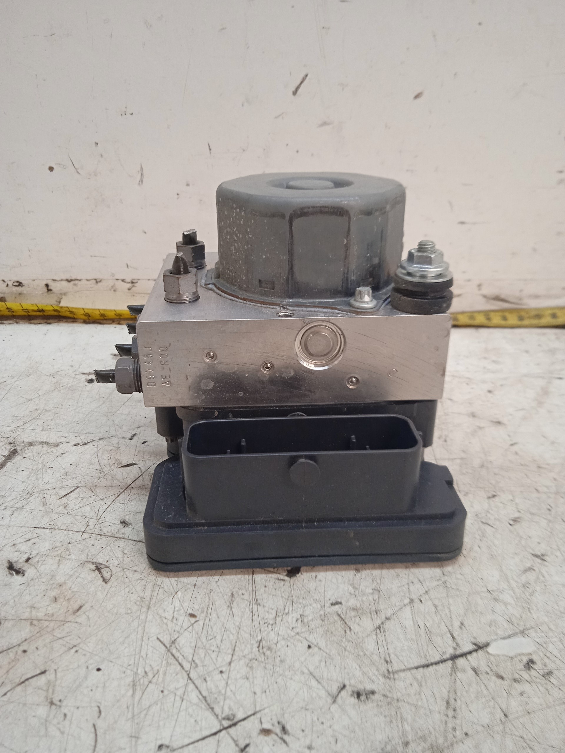 RENAULT Clio 4 generation (2012-2020) ABS Pump 476605492RA 24333377