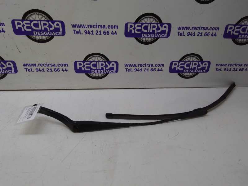 OPEL Corsa D (2006-2020) Front Wiper Arms 24319079