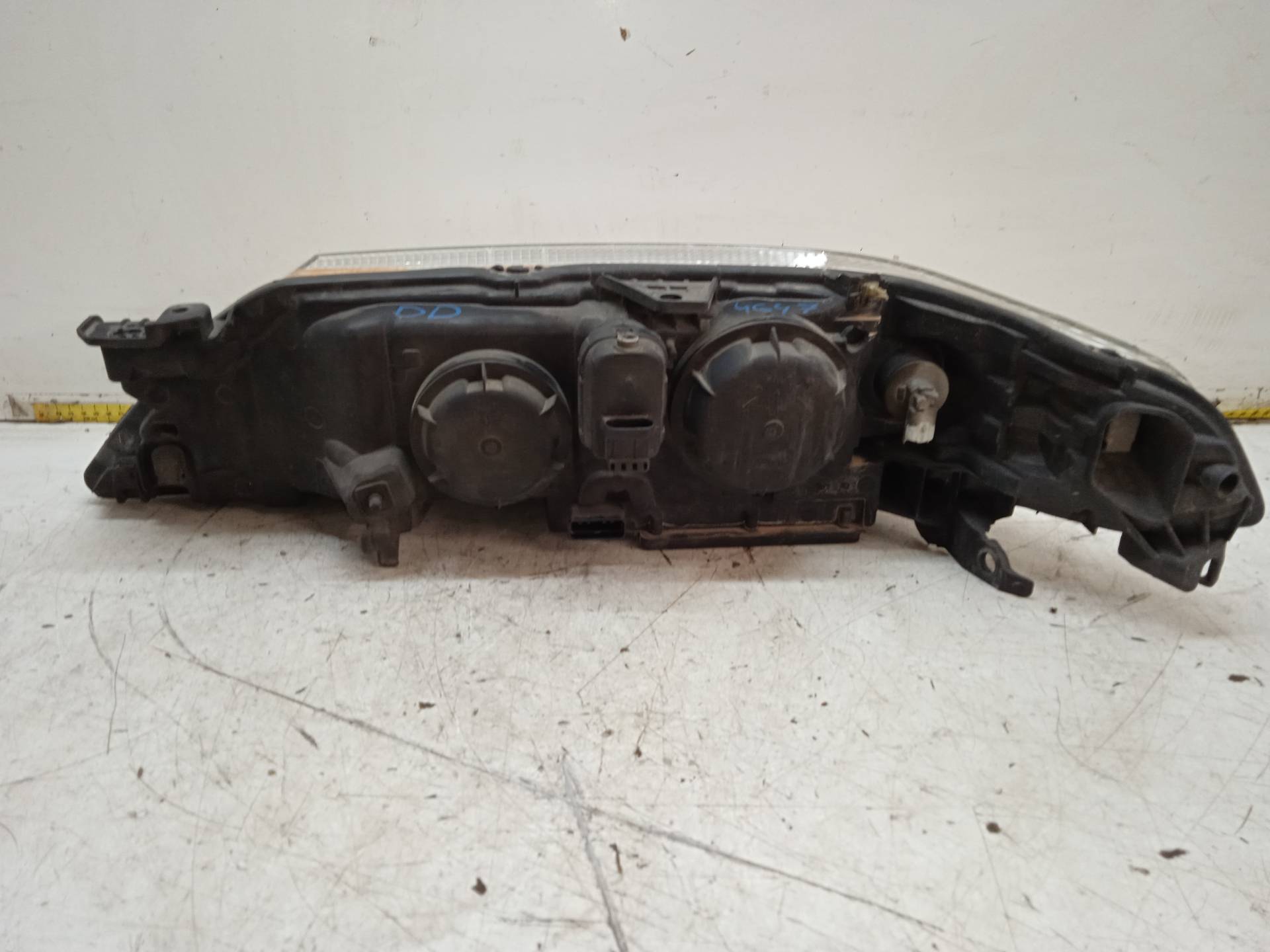 RENAULT Laguna 2 generation (2001-2007) Pravé predné svetlo 8200002847 24332918