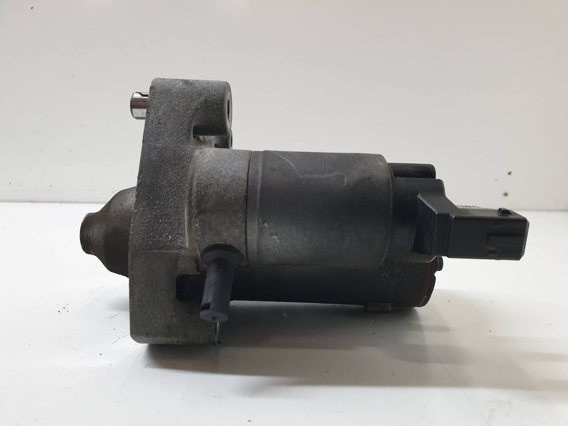 PEUGEOT 208 Peugeot 208 (2012-2015) Startmotor 4280008331 25567672