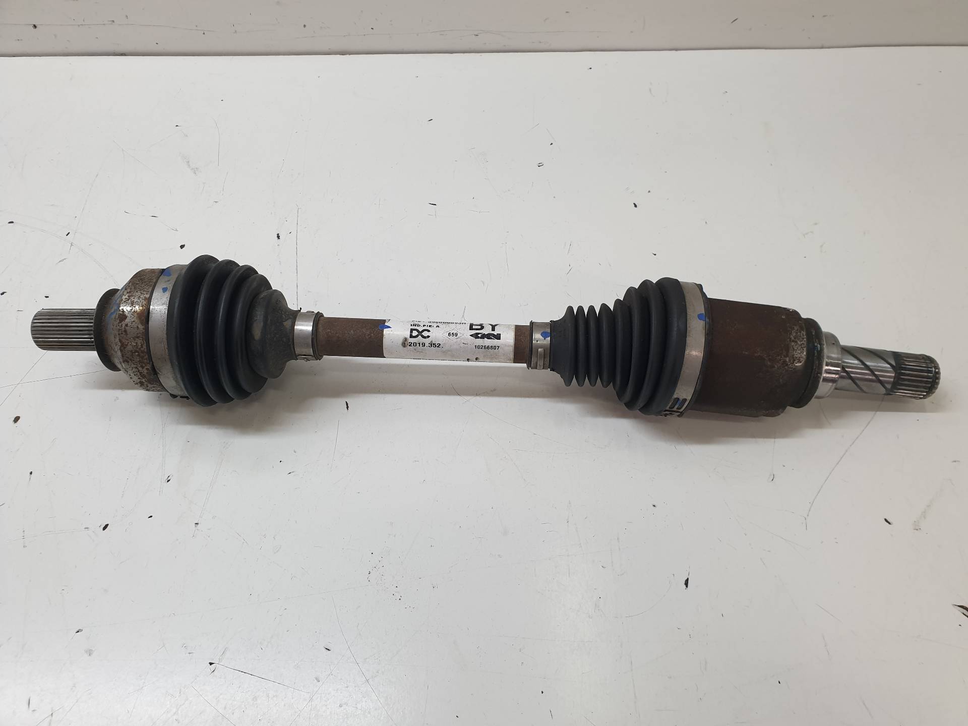 SMART Forfour 2 generation (2015-2023) Rear Right Driveshaft A4533509300 25568195