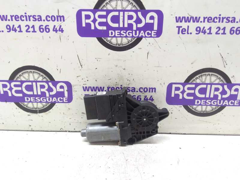 VOLKSWAGEN Passat B5 (1996-2005) Rear Right Door Window Control Motor 284877657133, 133 24313110