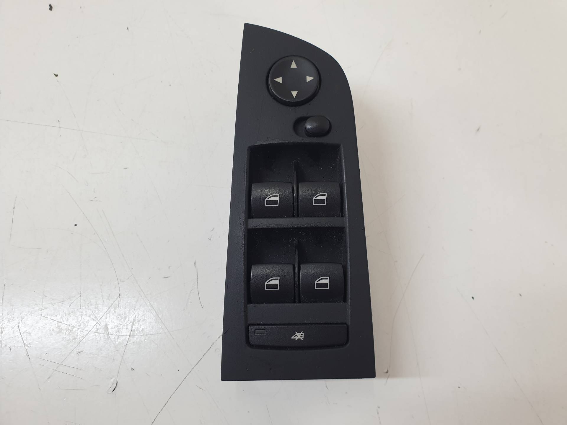 BMW 3 Series E90/E91/E92/E93 (2004-2013) Front Left Door Window Switch 915550101 24339795