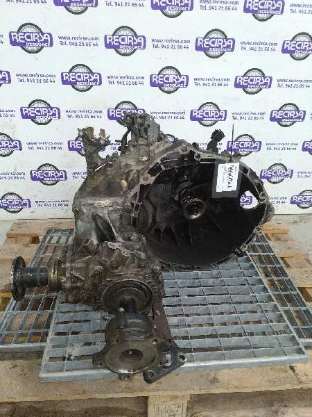 RENAULT X-Trail T30 (2001-2007) Gearbox 8H5 24323544