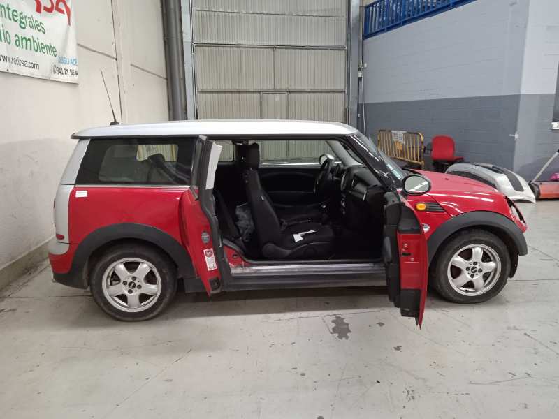 MINI Clubman R55 (2007-2014) Priekinė kairė stebulė 31216779795 24327869