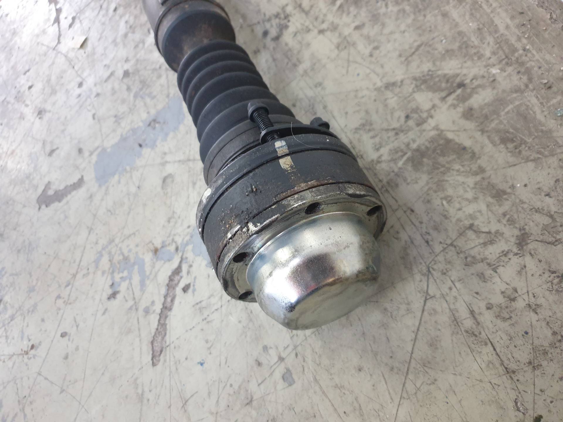 MITSUBISHI Gearbox Short Propshaft 20781756 25567289