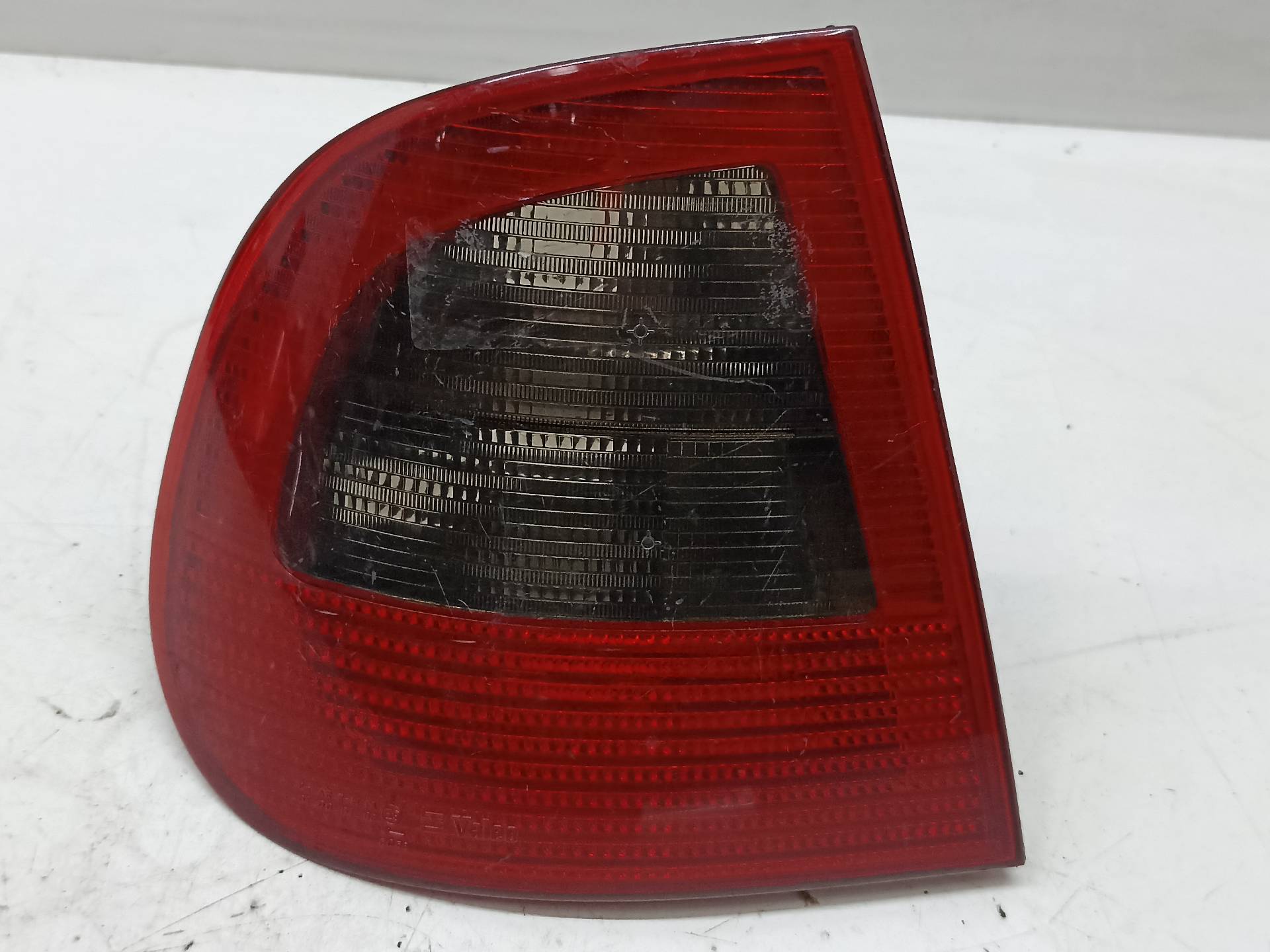 NISSAN Cordoba 1 generation (1993-2003) Rear Left Taillight 6K5945095 24310295