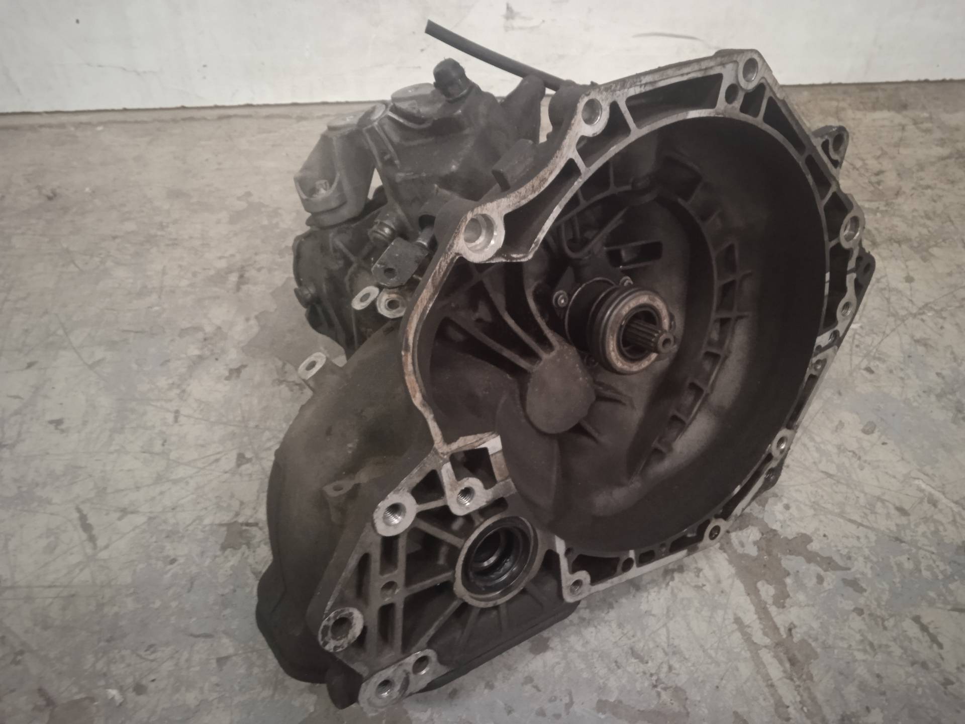 OPEL Tigra 2 generation (2004-2009) Коробка передач 90400209 24336009