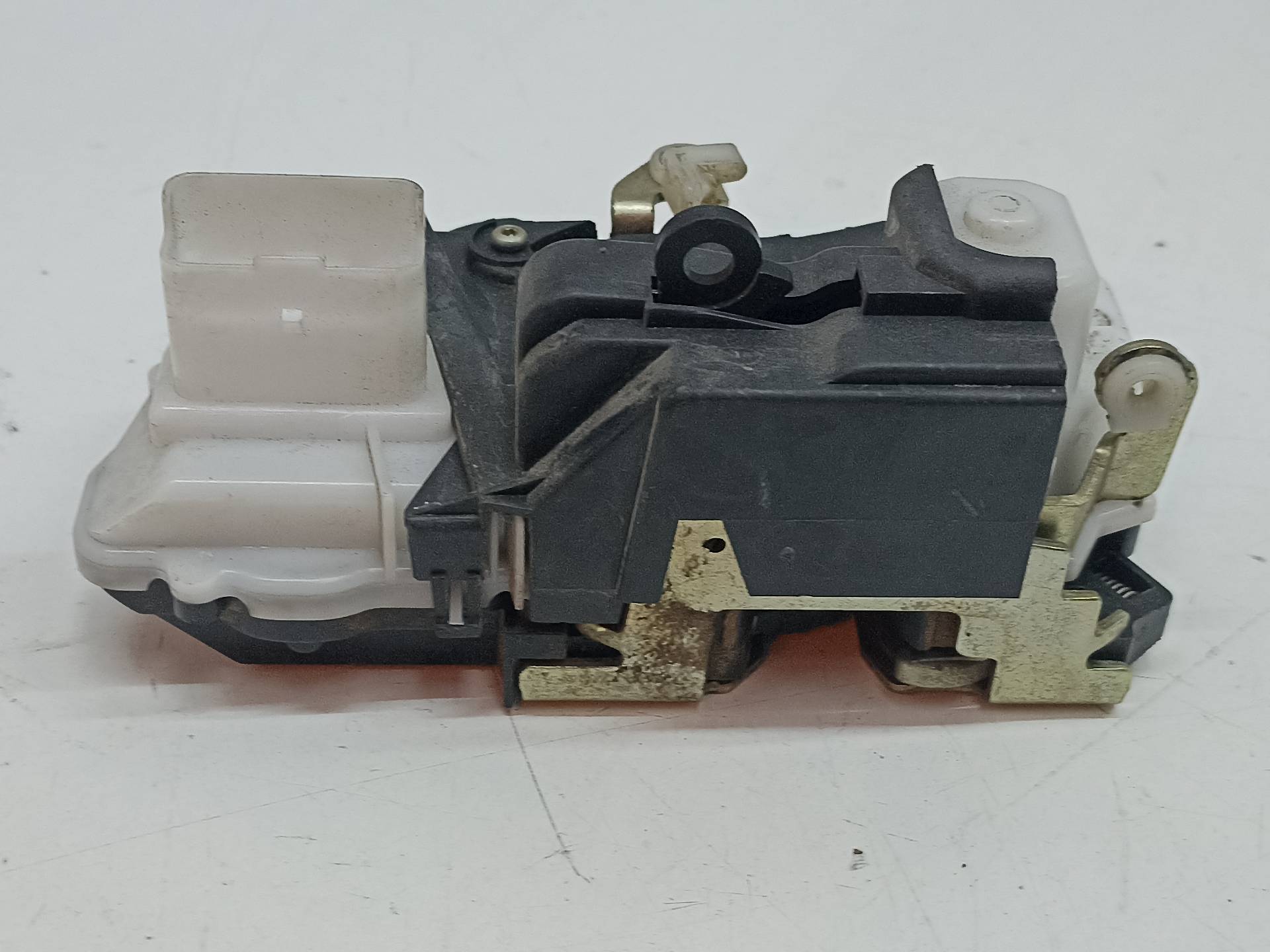 MITSUBISHI C5 1 generation (2001-2008) Front Left Door Lock 251516114125, 125 24311804