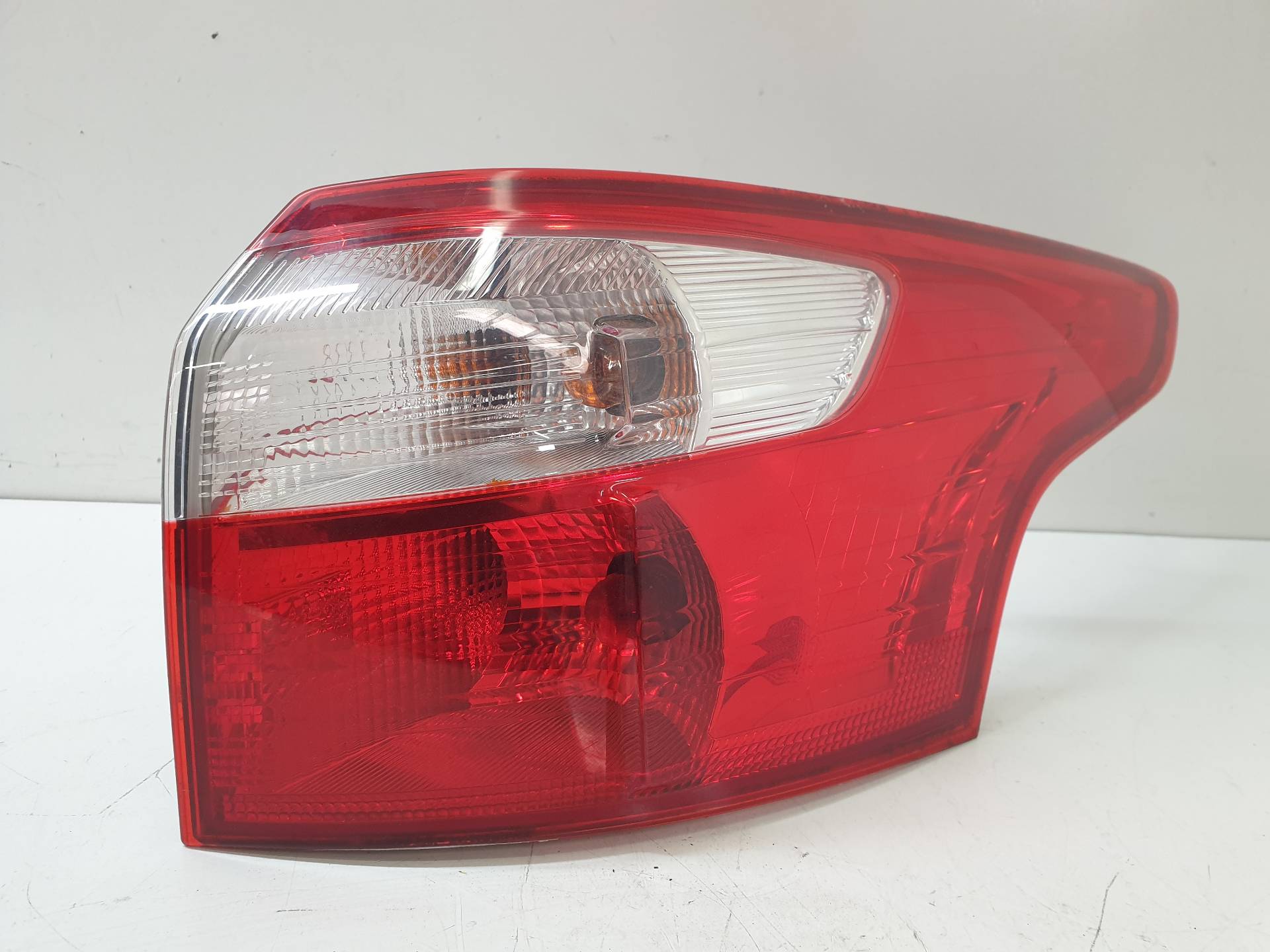 FORD Focus 3 generation (2011-2020) Rear Right Taillight Lamp 1785512 25568263