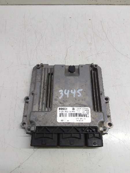 RENAULT Clio 3 generation (2005-2012) Engine Control Unit ECU 0281030439 24326823