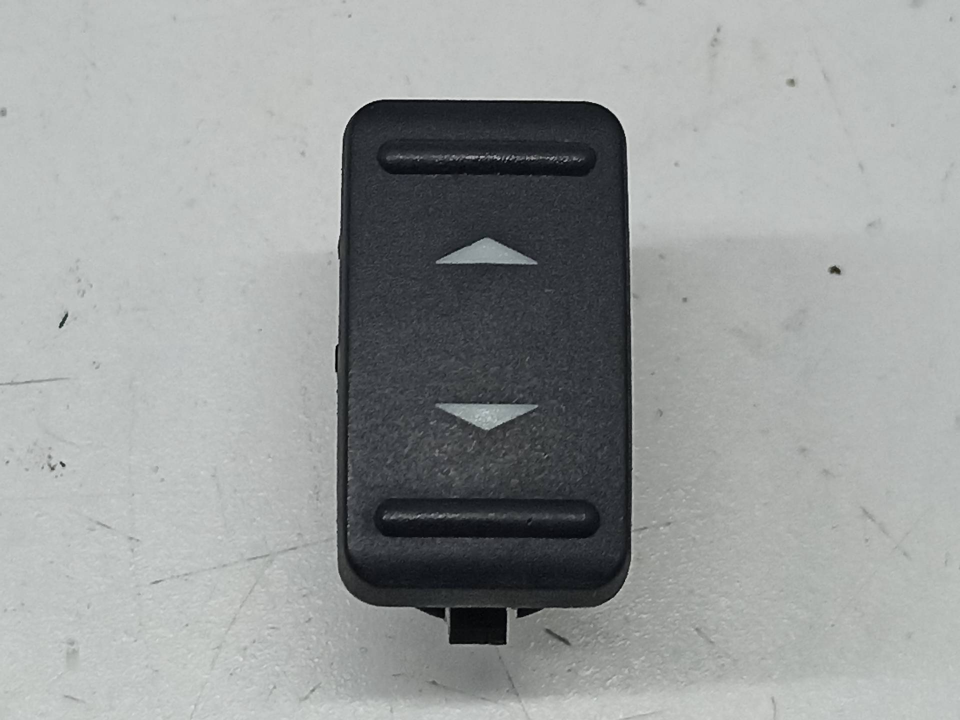 FORD Kuga 2 generation (2013-2020) Front Right Door Window Switch 7M5T14529AA 24334419